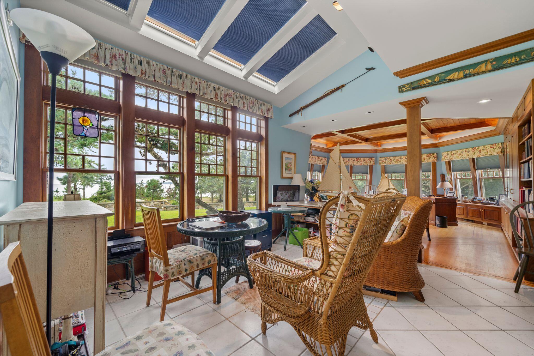 4 Sherbourne Way Property Photo 8