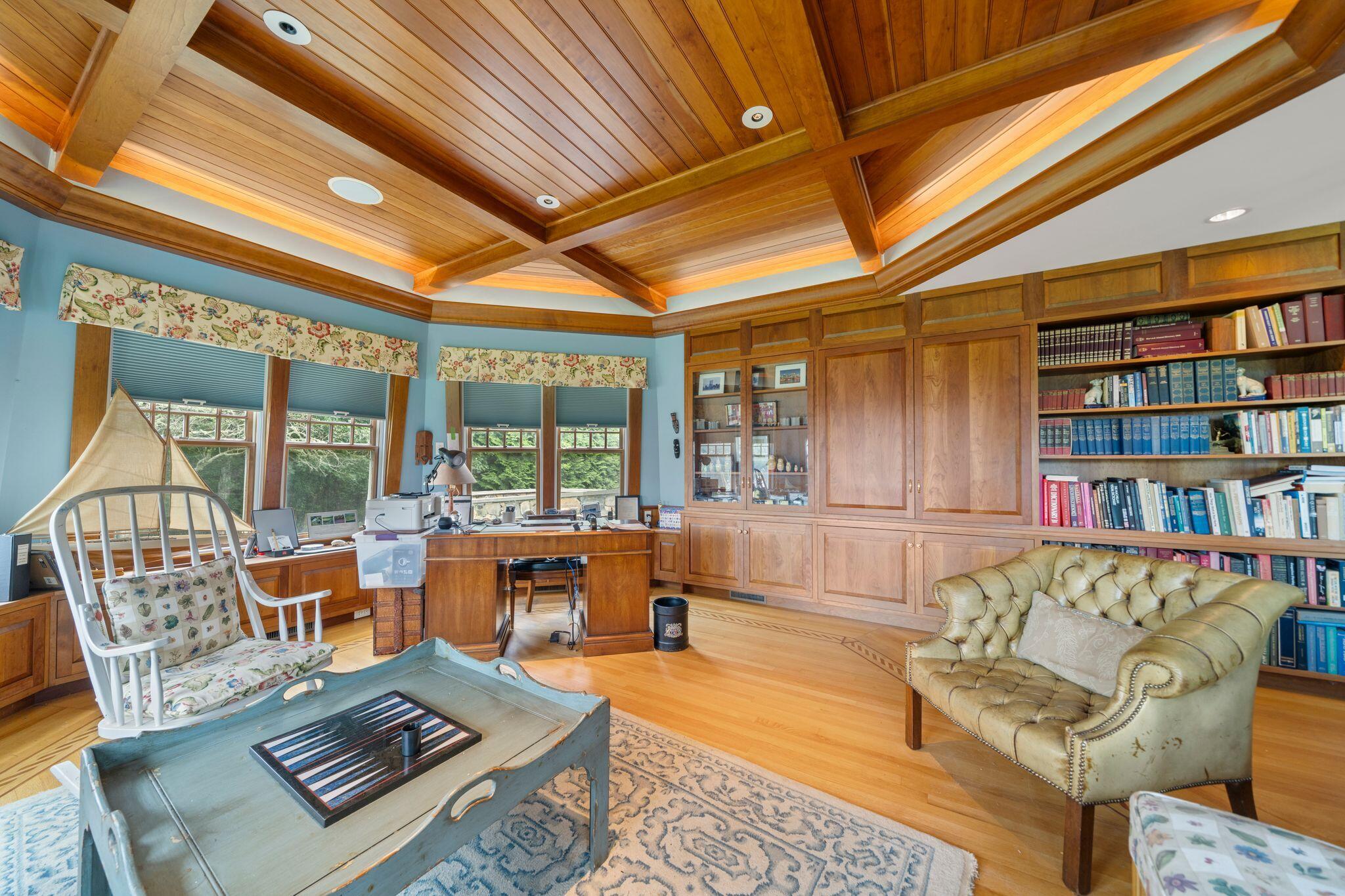 4 Sherbourne Way Property Photo 9