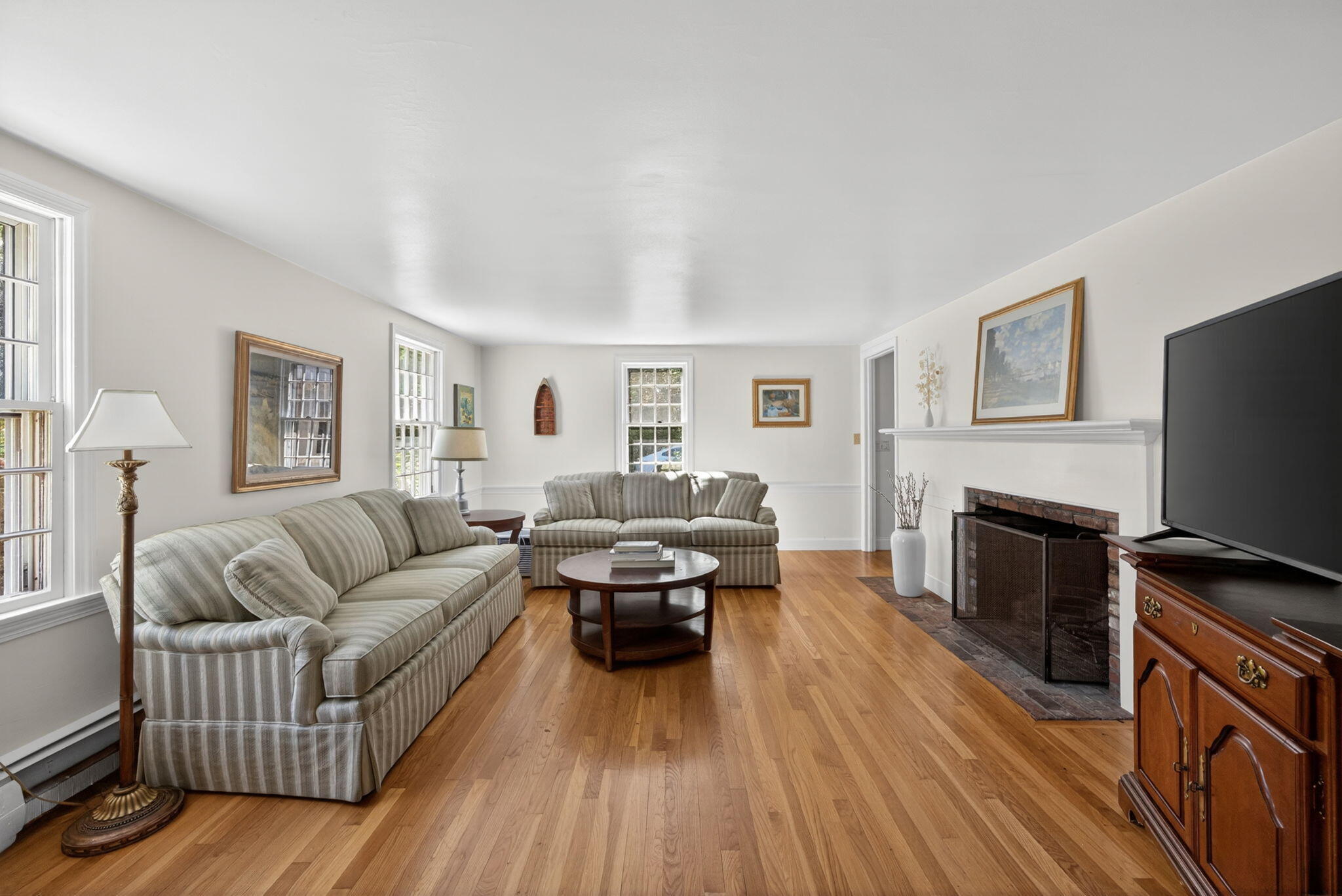 13 Two Ponds Road Property Photo 6