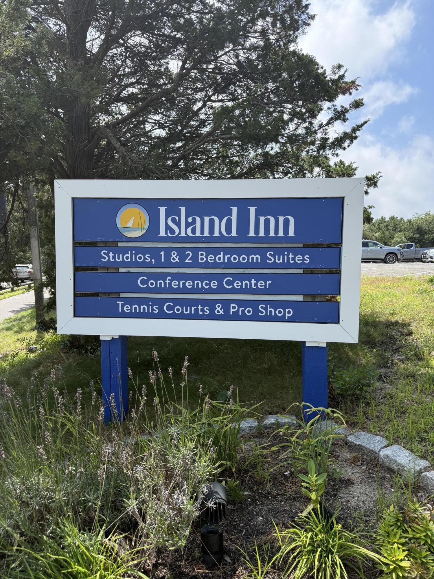 21 Island Inn Road Unit G Property Photo 1