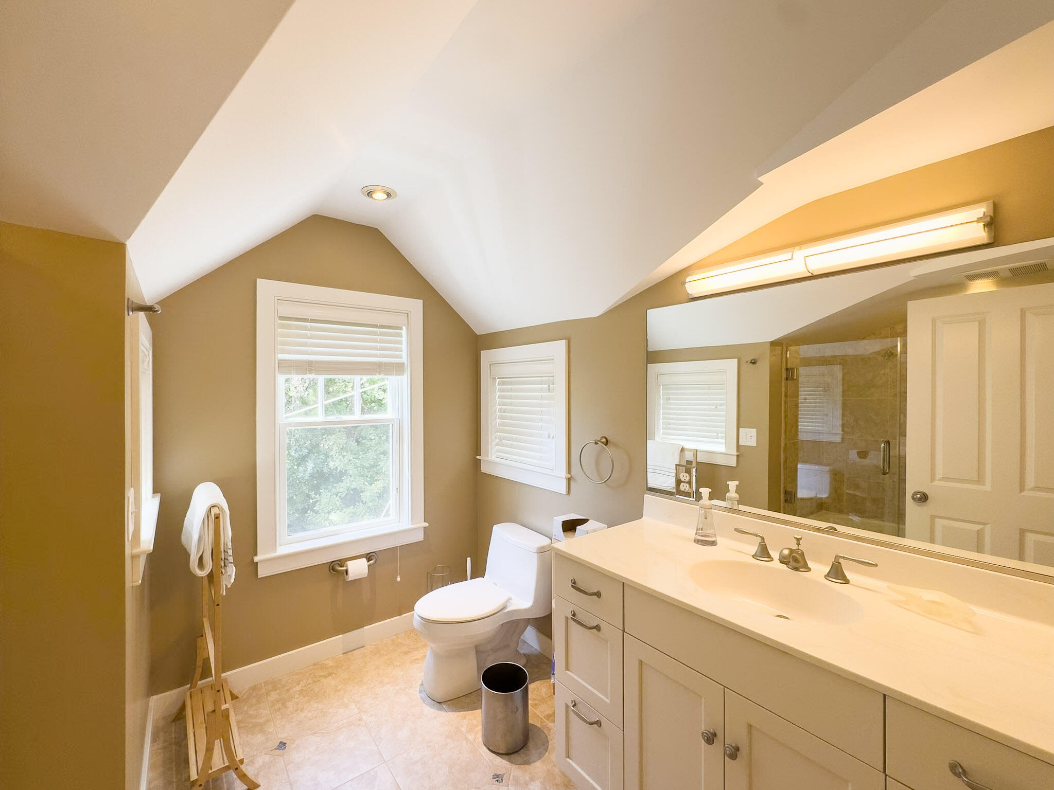 116 Vineyard Avenue Property Photo 34