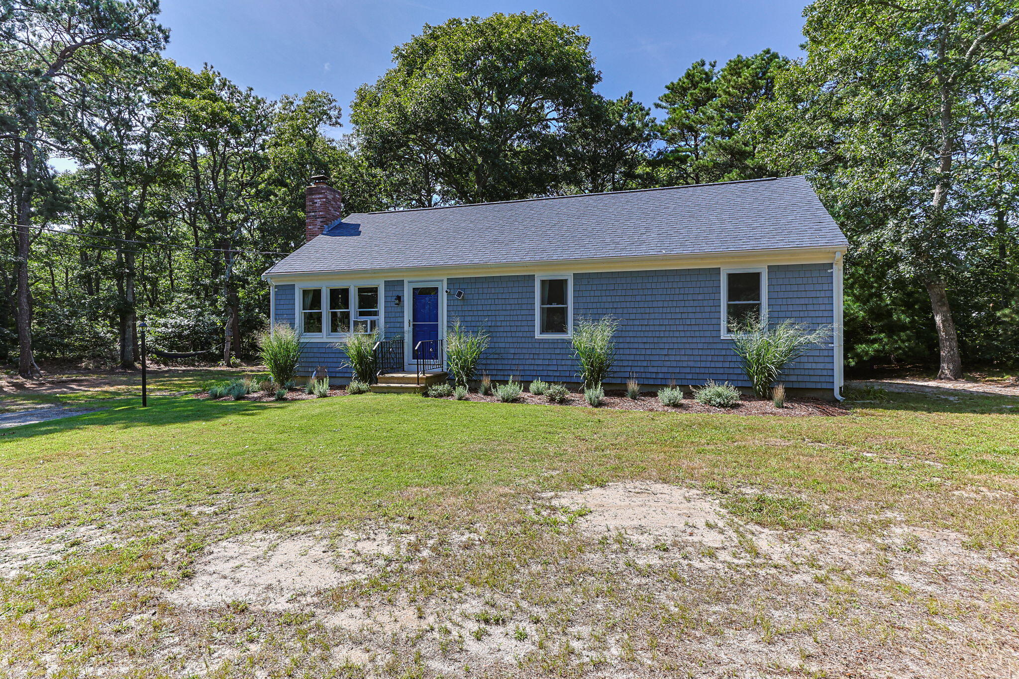 18 Christopher Way Property Photo 2