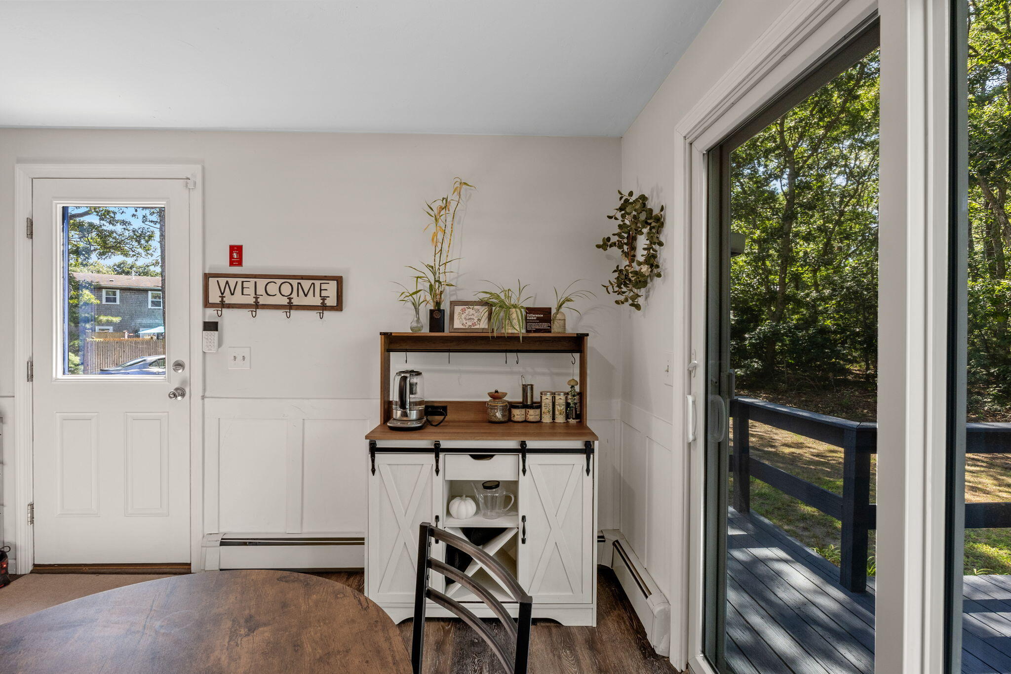 18 Christopher Way Property Photo 7