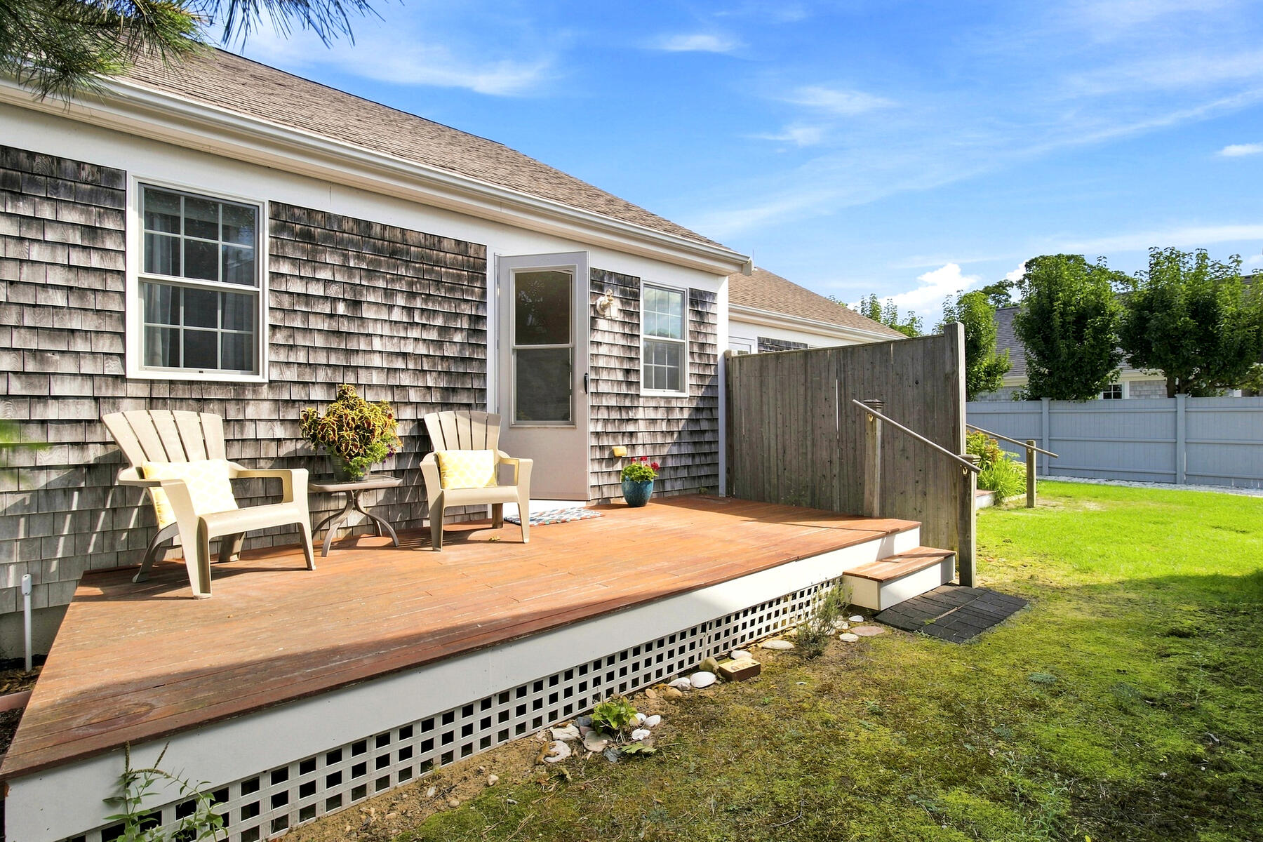 6 Stellwagen Way Property Photo 7