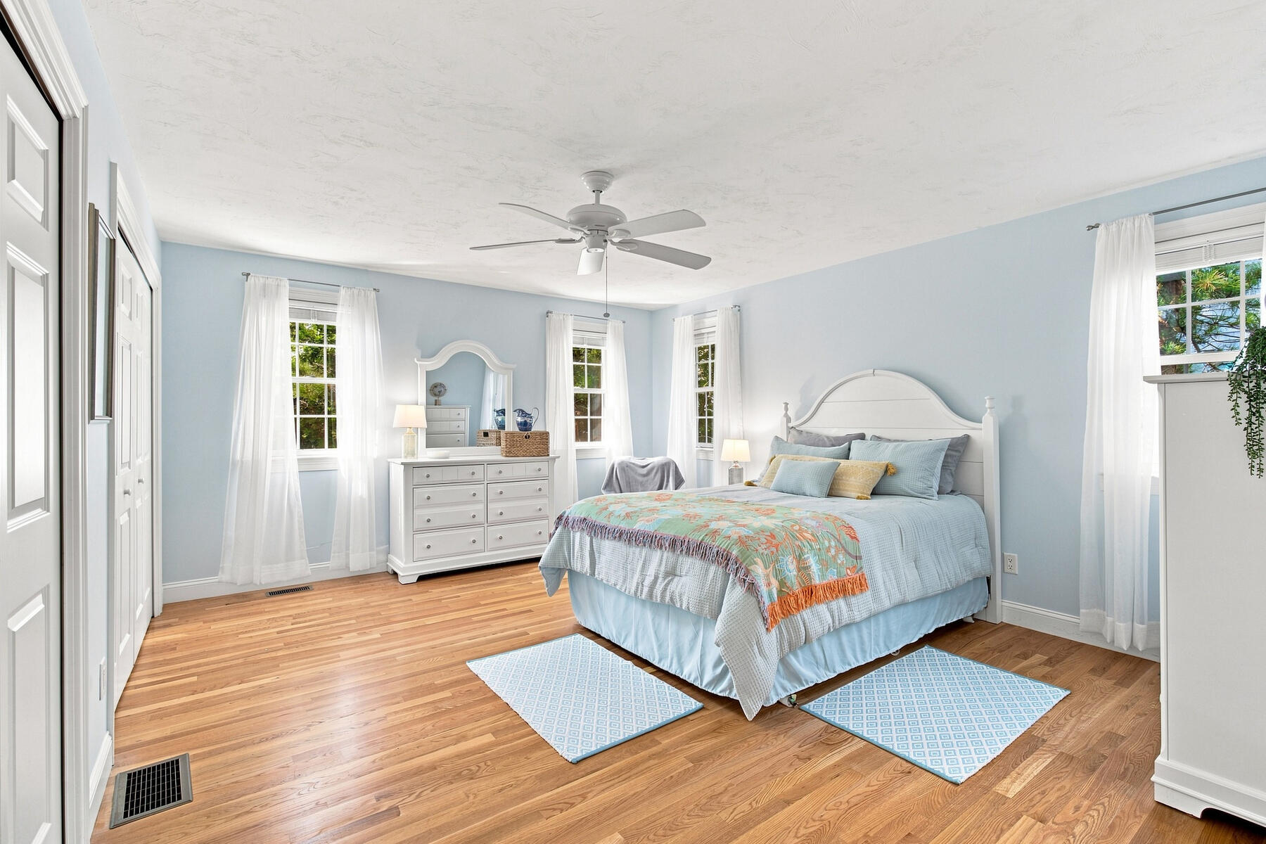 6 Stellwagen Way Property Photo 18