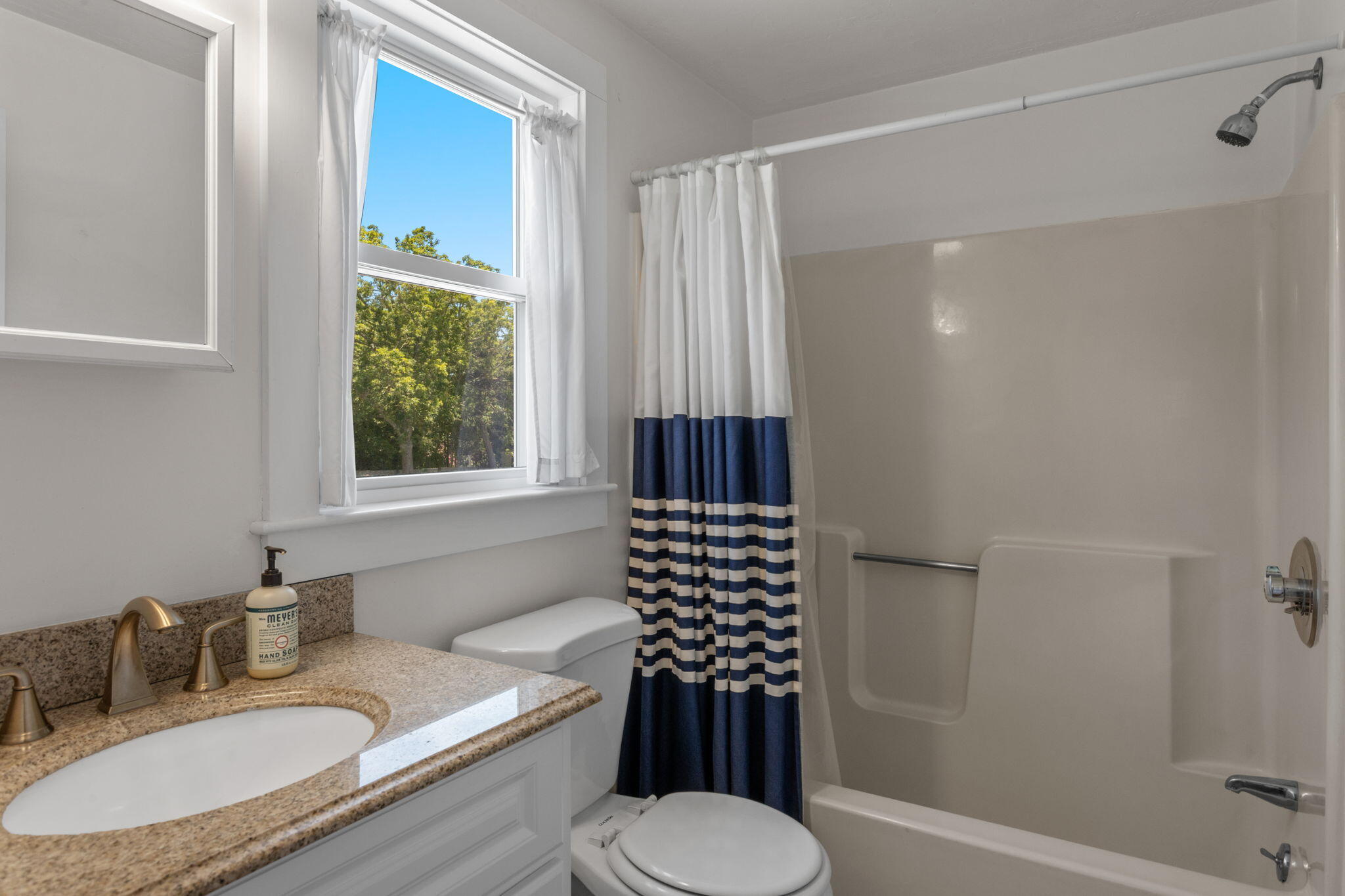 216 Orleans Road Unit D Property Photo 22