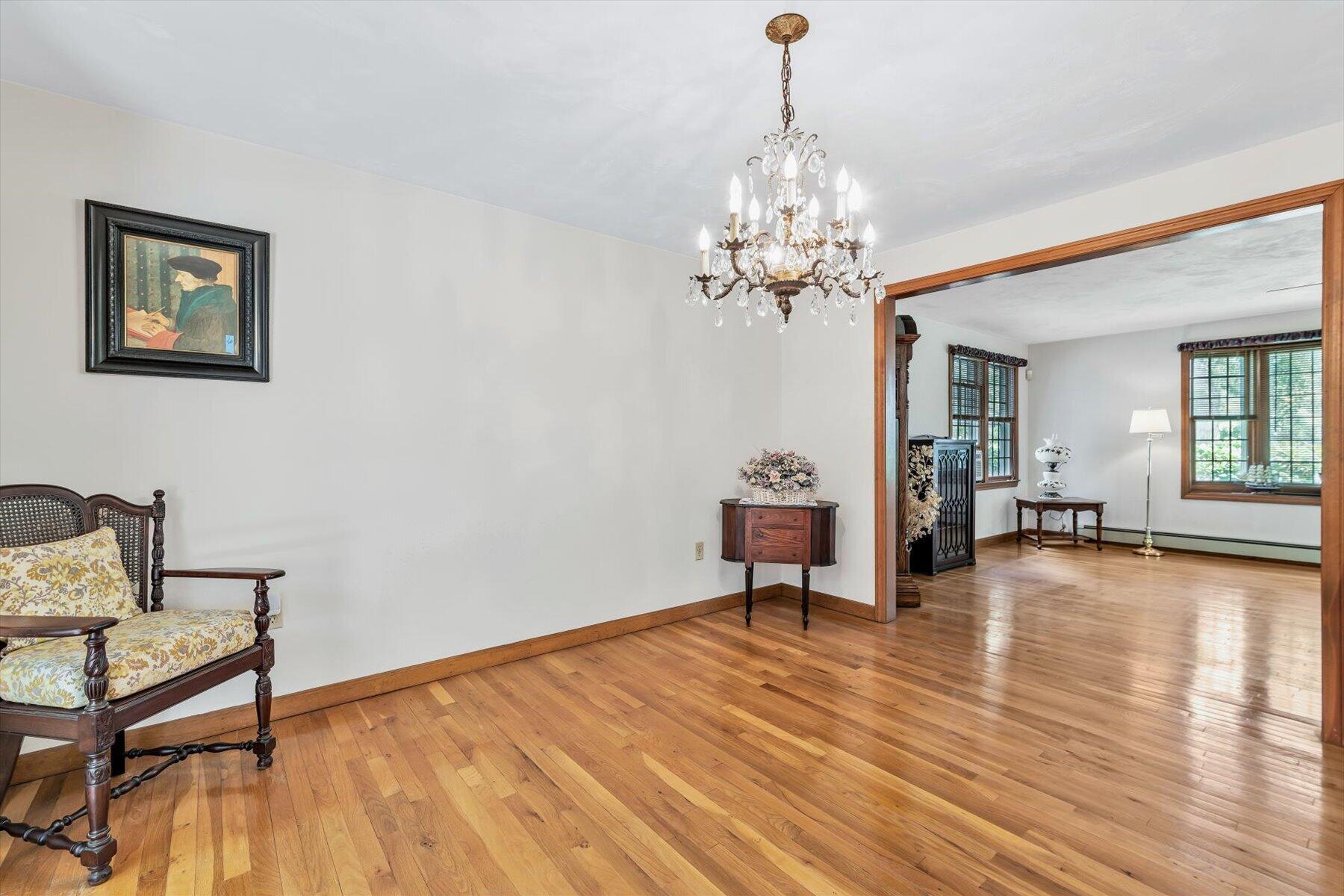 25 Wiley Post Lane Property Photo 12