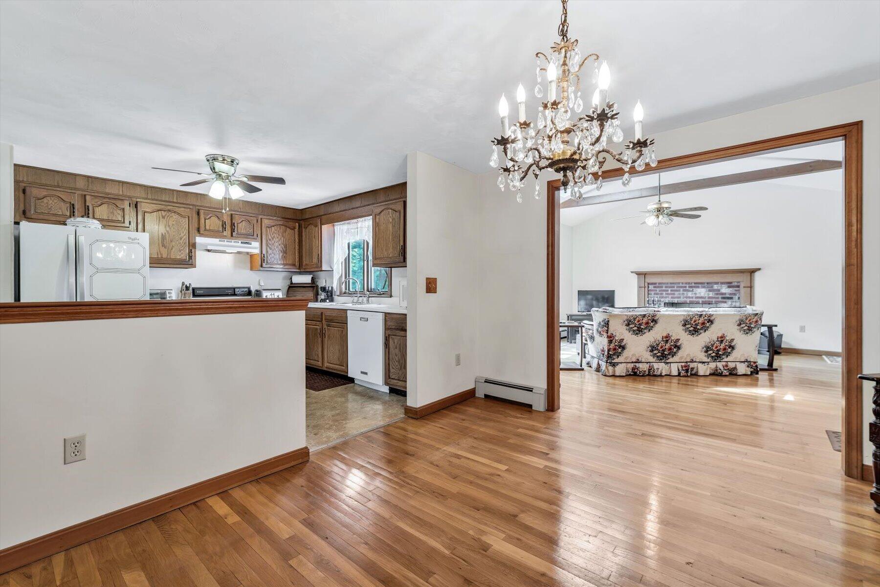 25 Wiley Post Lane Property Photo 13