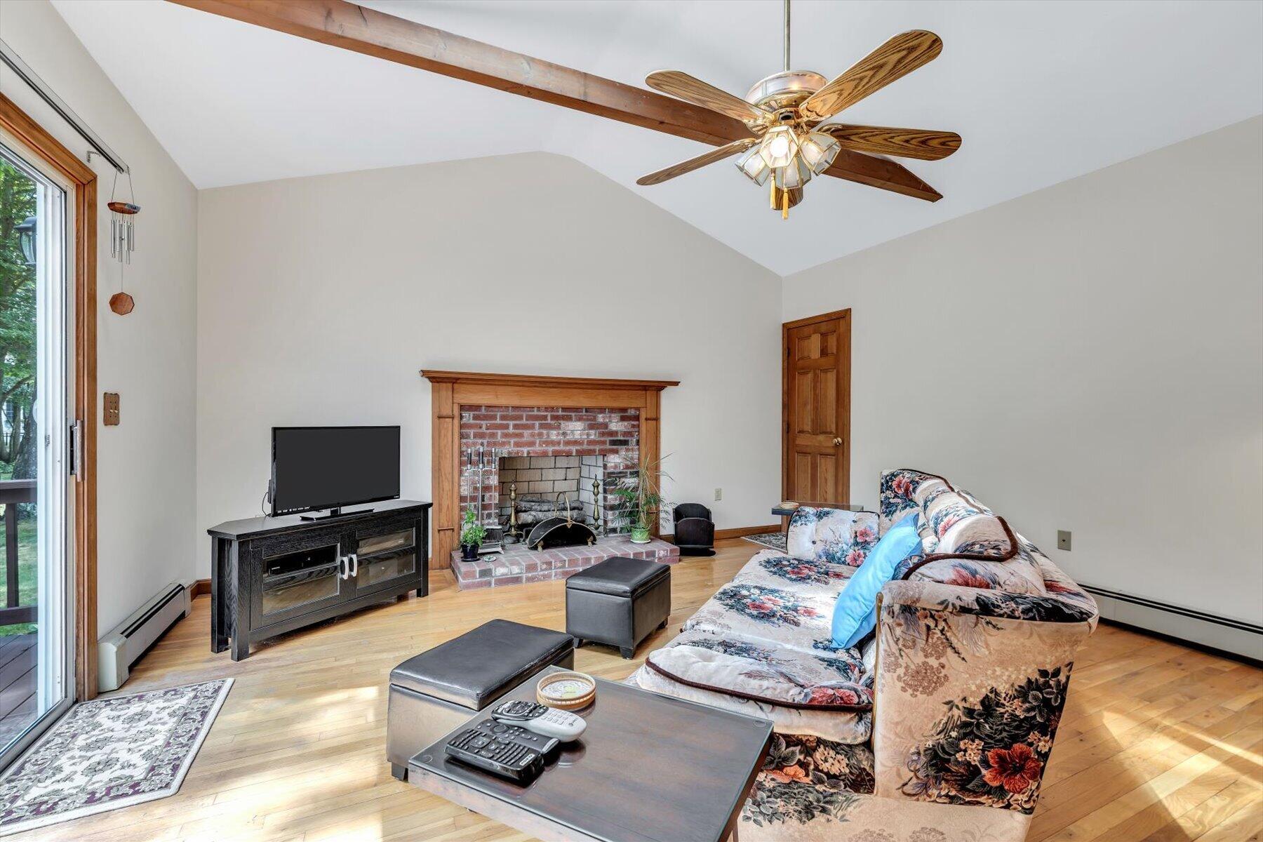 25 Wiley Post Lane Property Photo 14