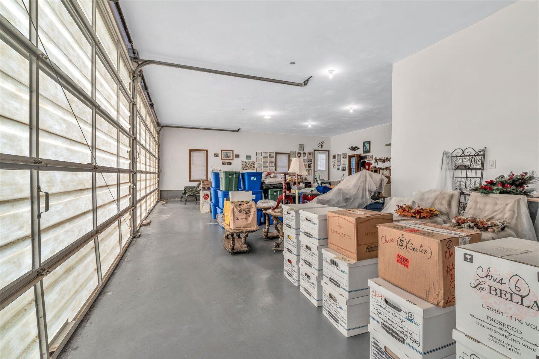 25 Wiley Post Lane Property Photo 31