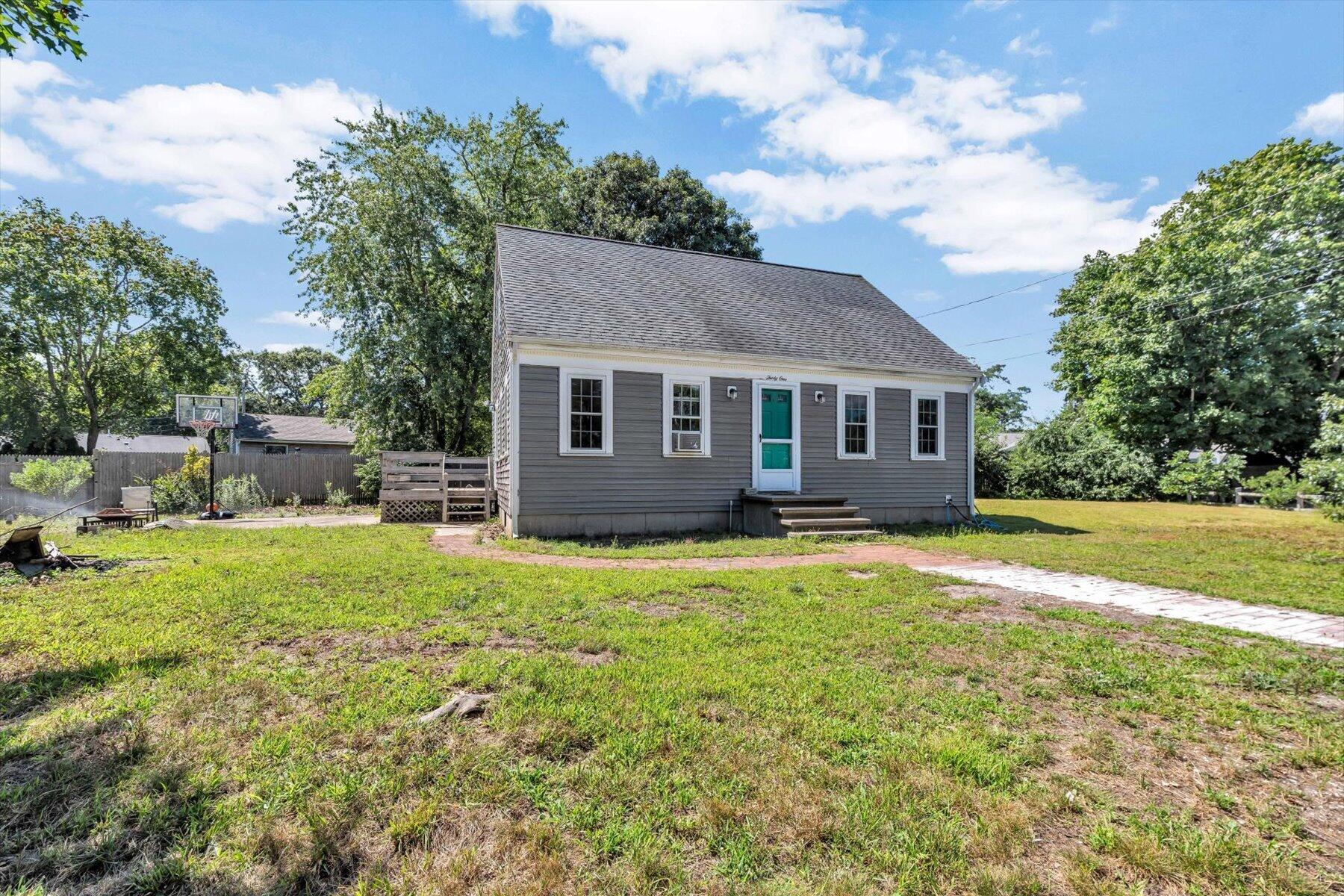 31 Park Drive Property Photo 2