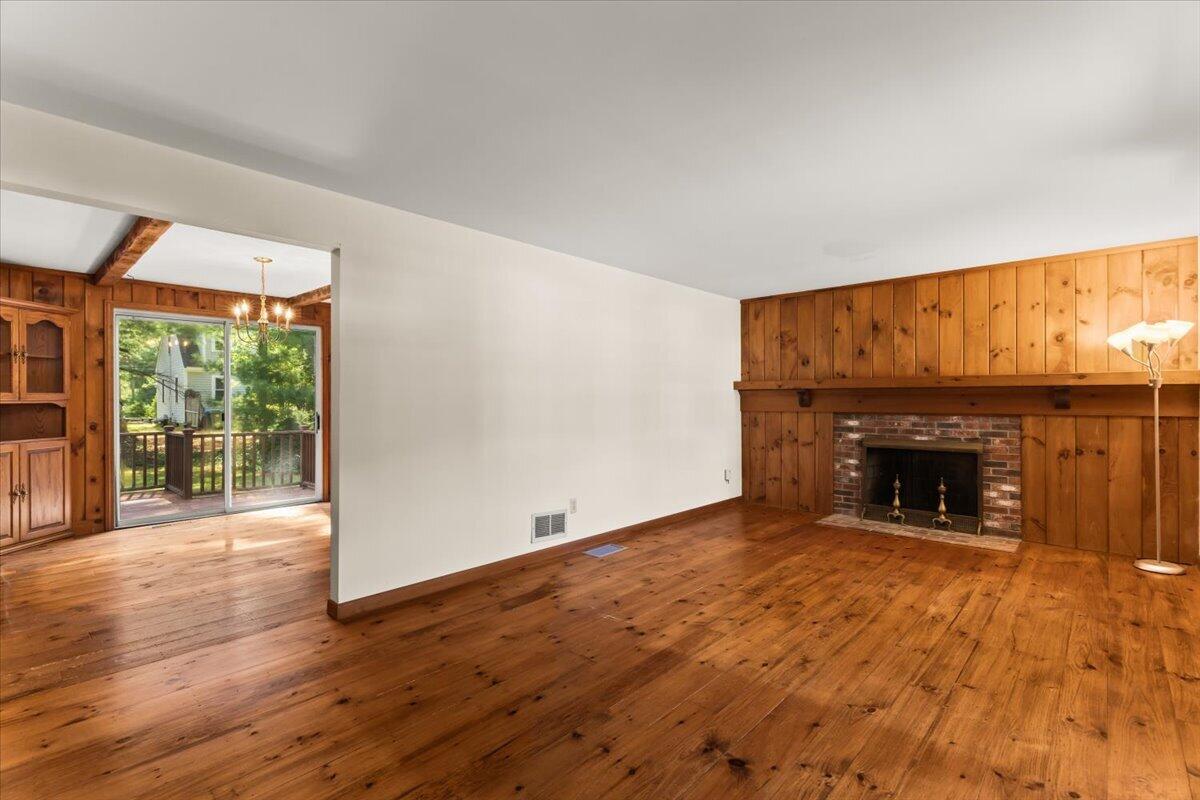 9 E Harbor Drive Property Photo 7