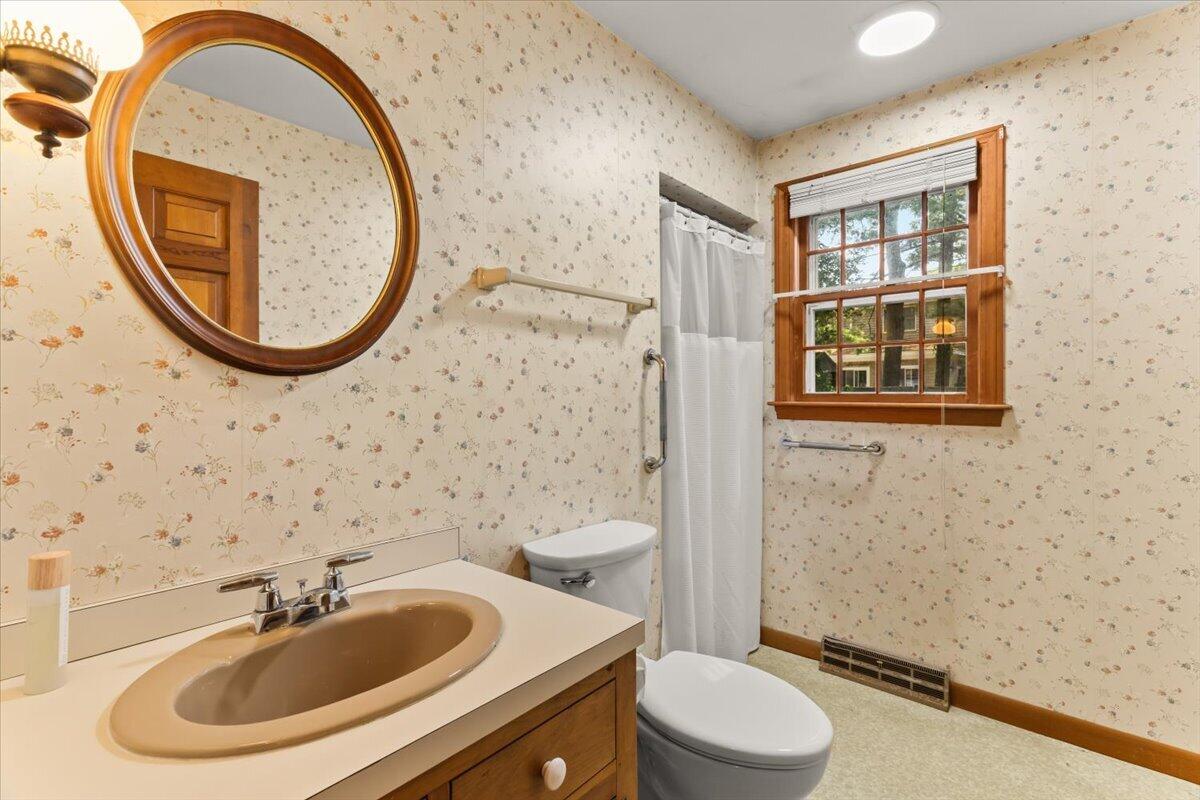 9 E Harbor Drive Property Photo 21