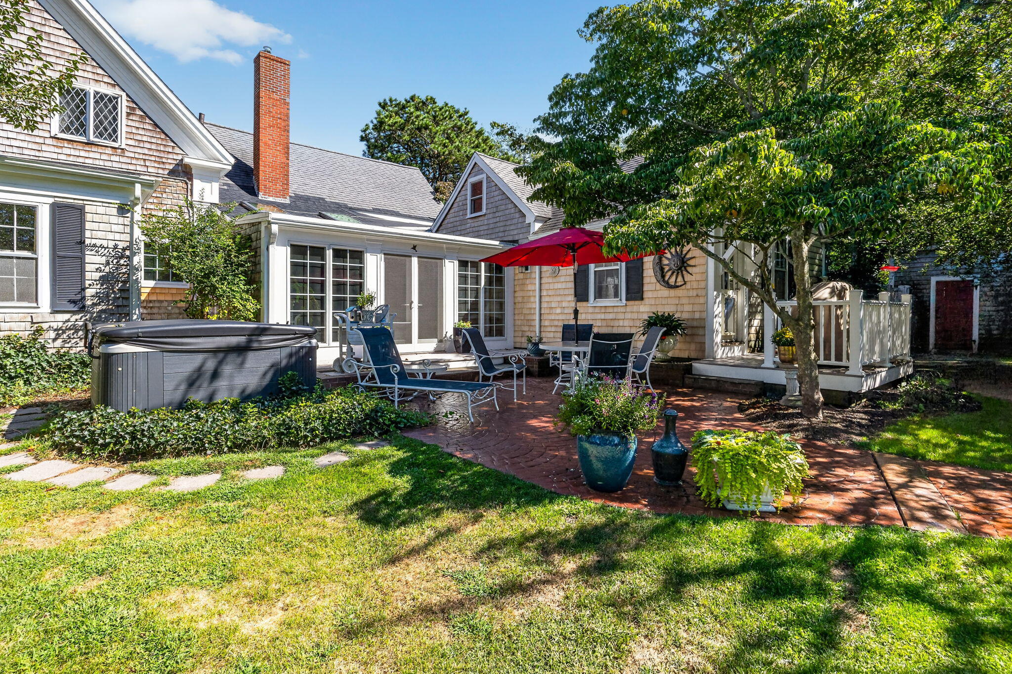 69 River Street Property Photo 12