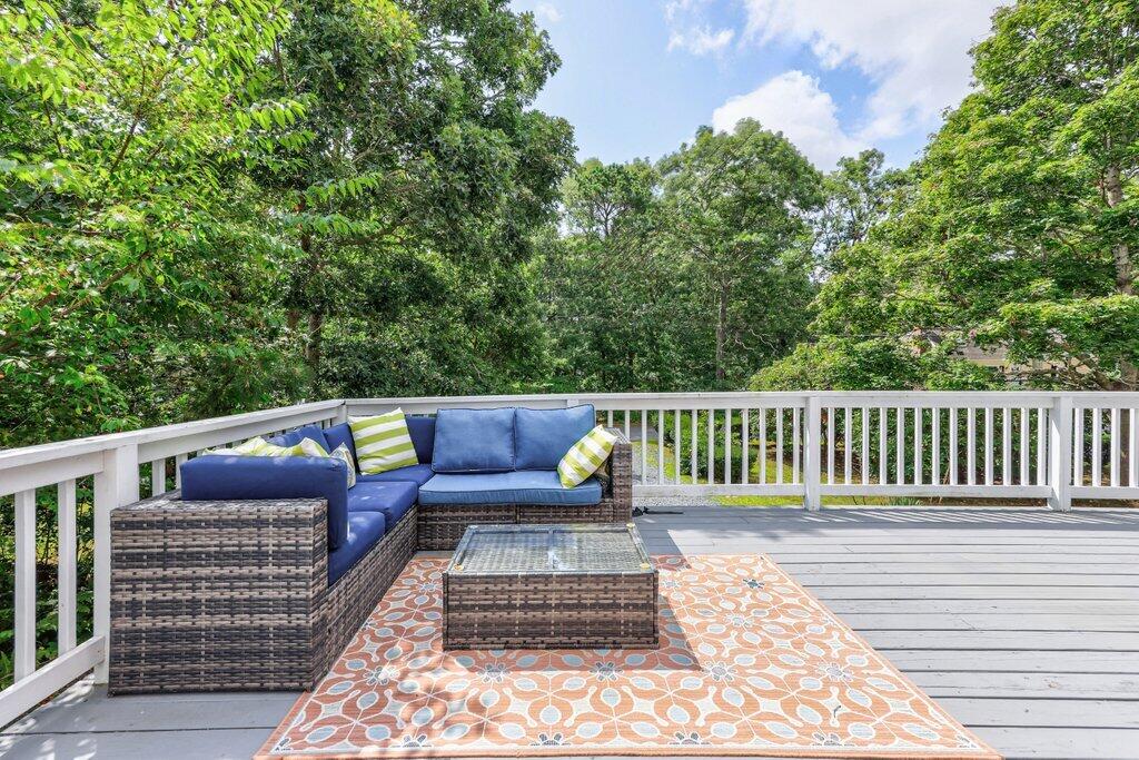 35 Pinecrest Avenue Property Photo 30