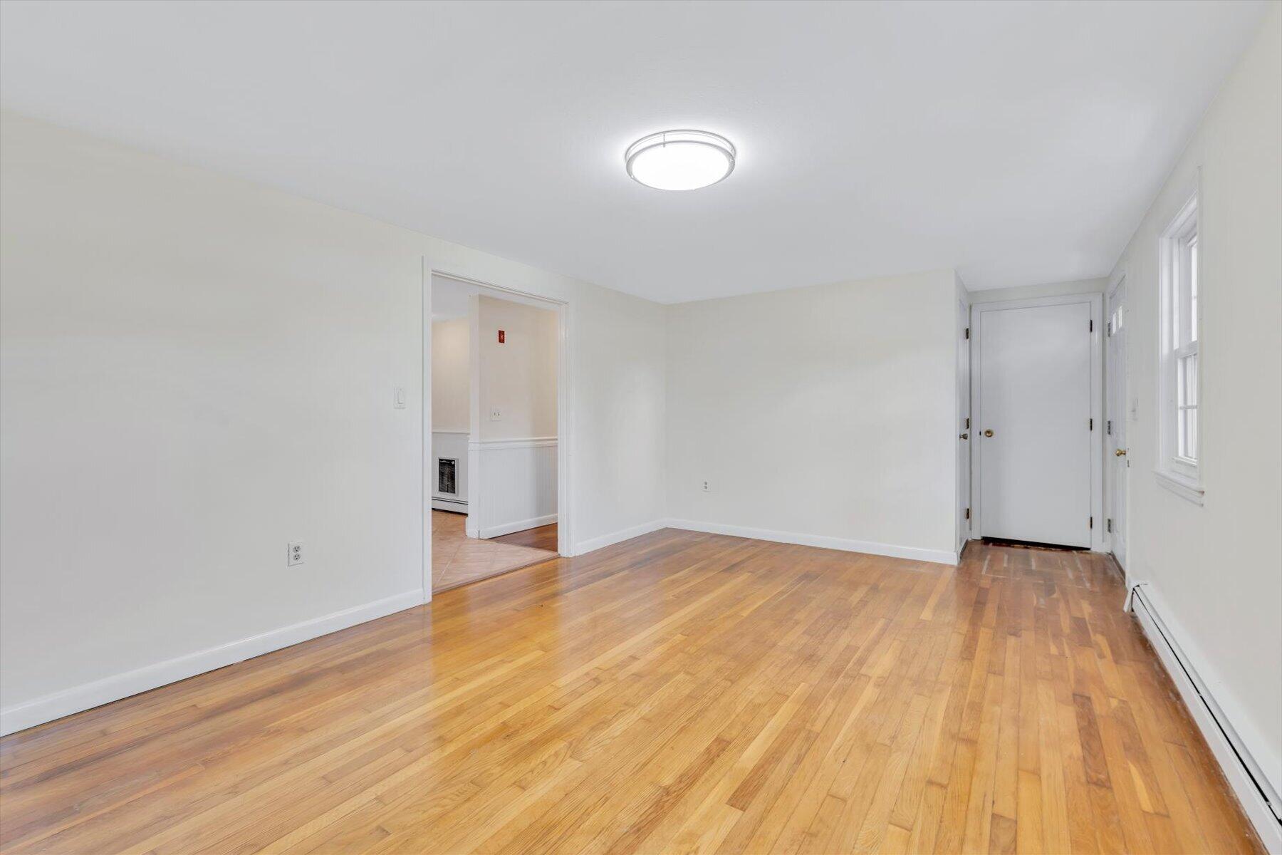 67 Lakefield Road Property Photo 14