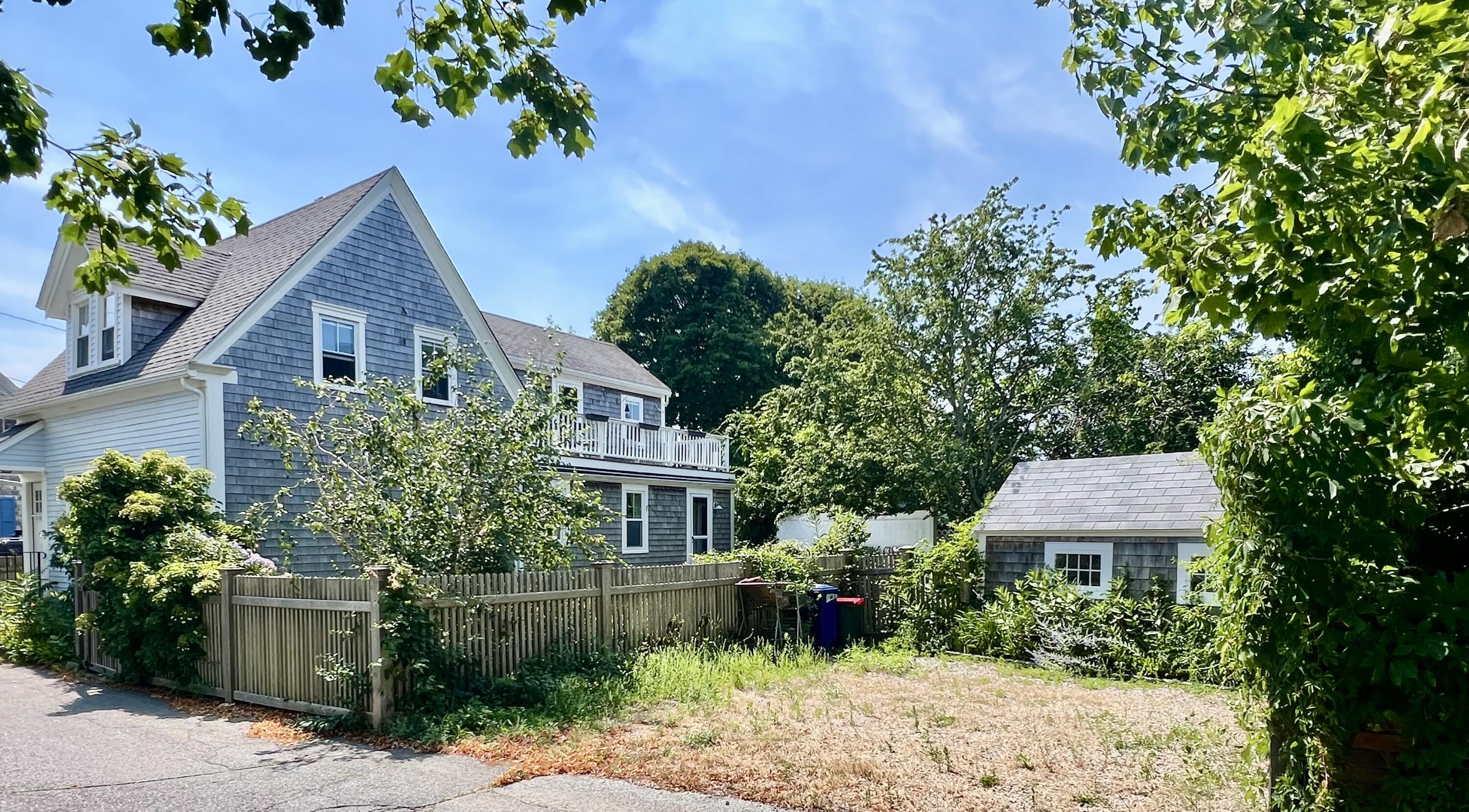 27 Montello Street Property Photo 2