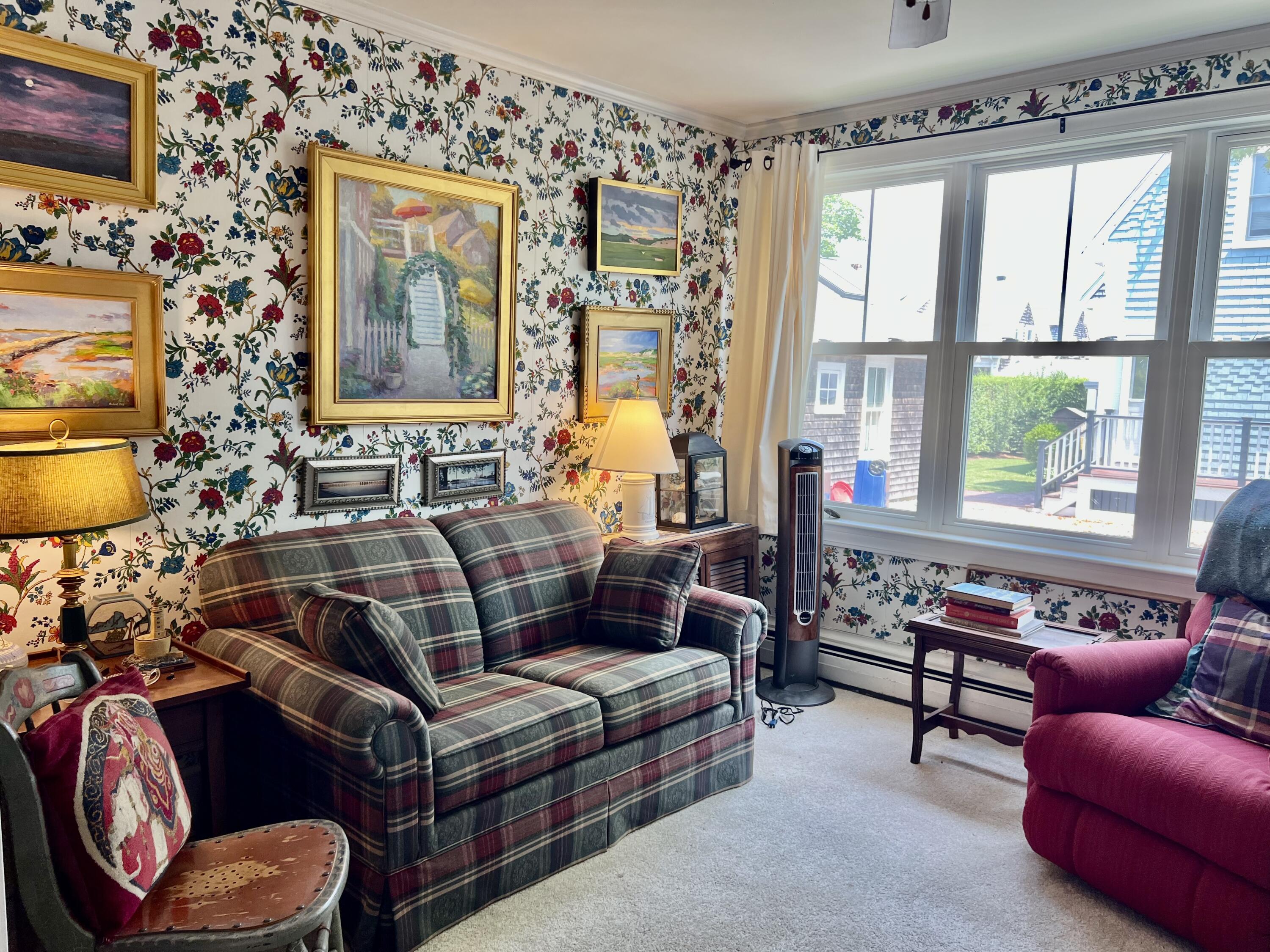 27 Montello Street Property Photo 8