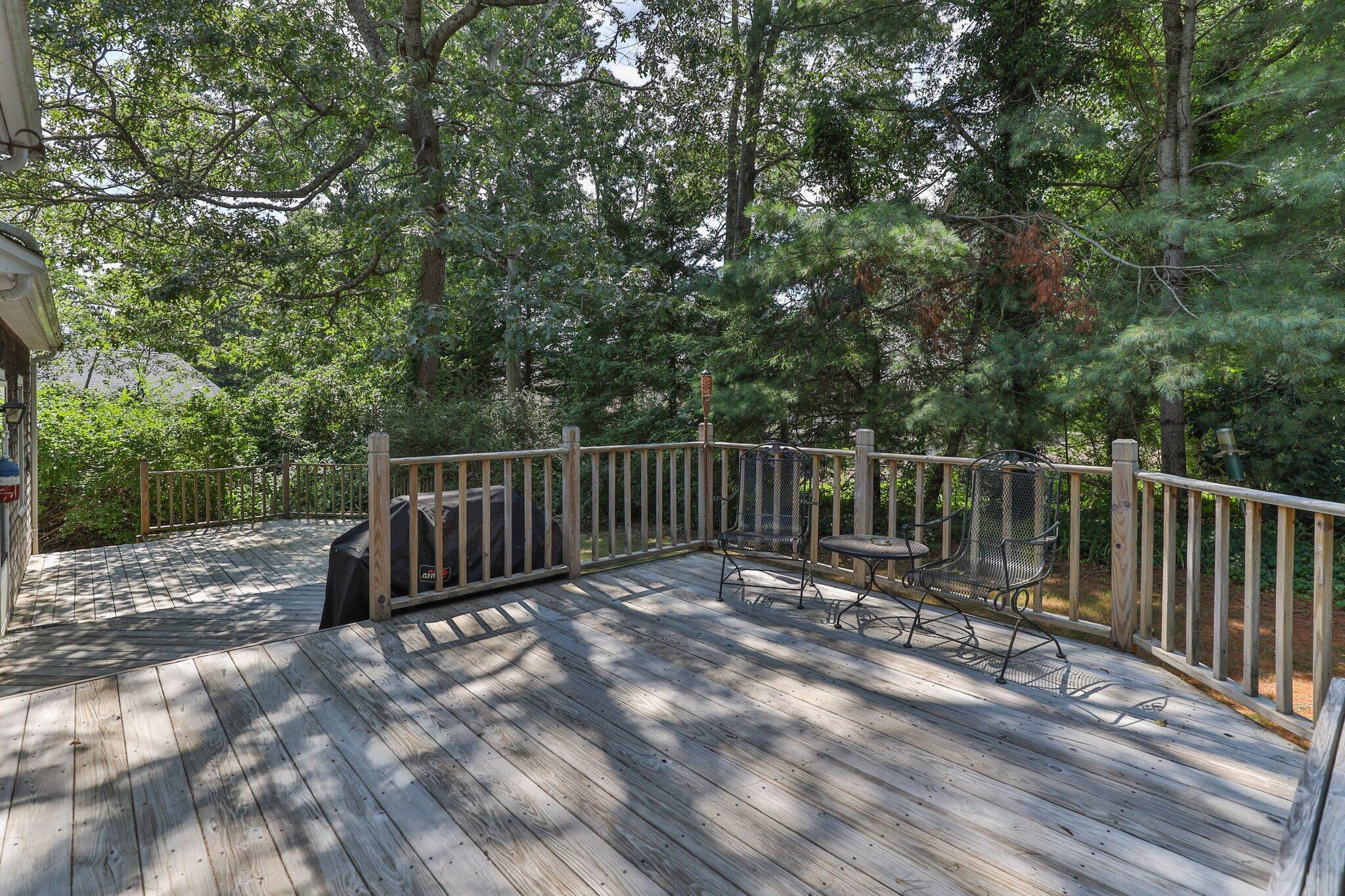 33 Ellis Circle Property Photo 23