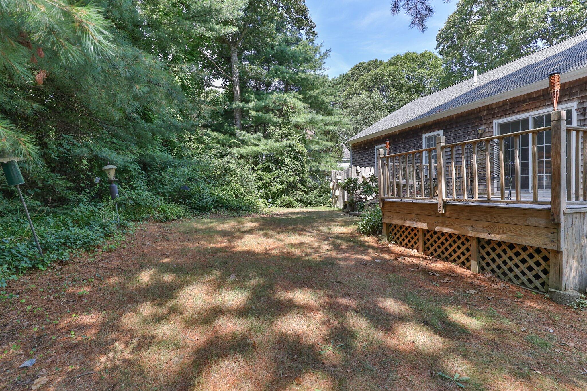 33 Ellis Circle Property Photo 26