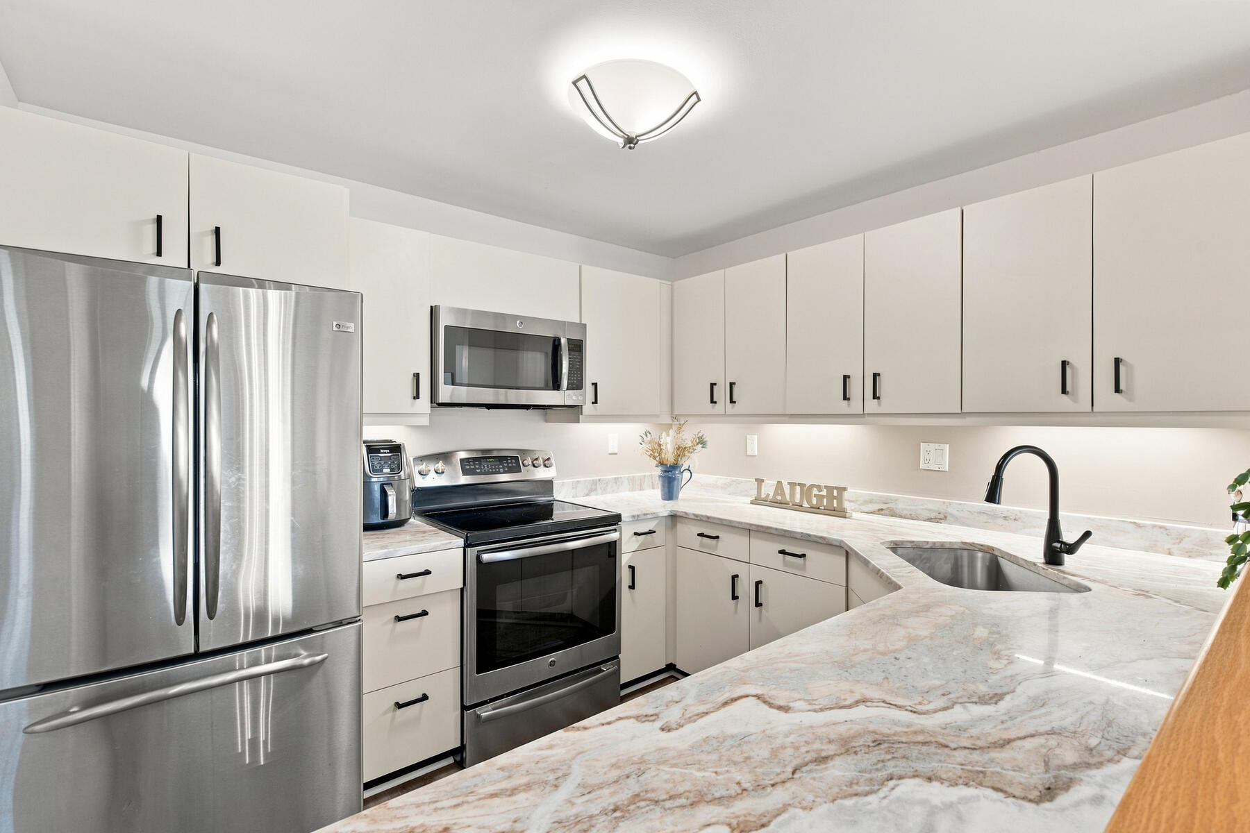 230 Kates Path Unit 230 Property Photo 10
