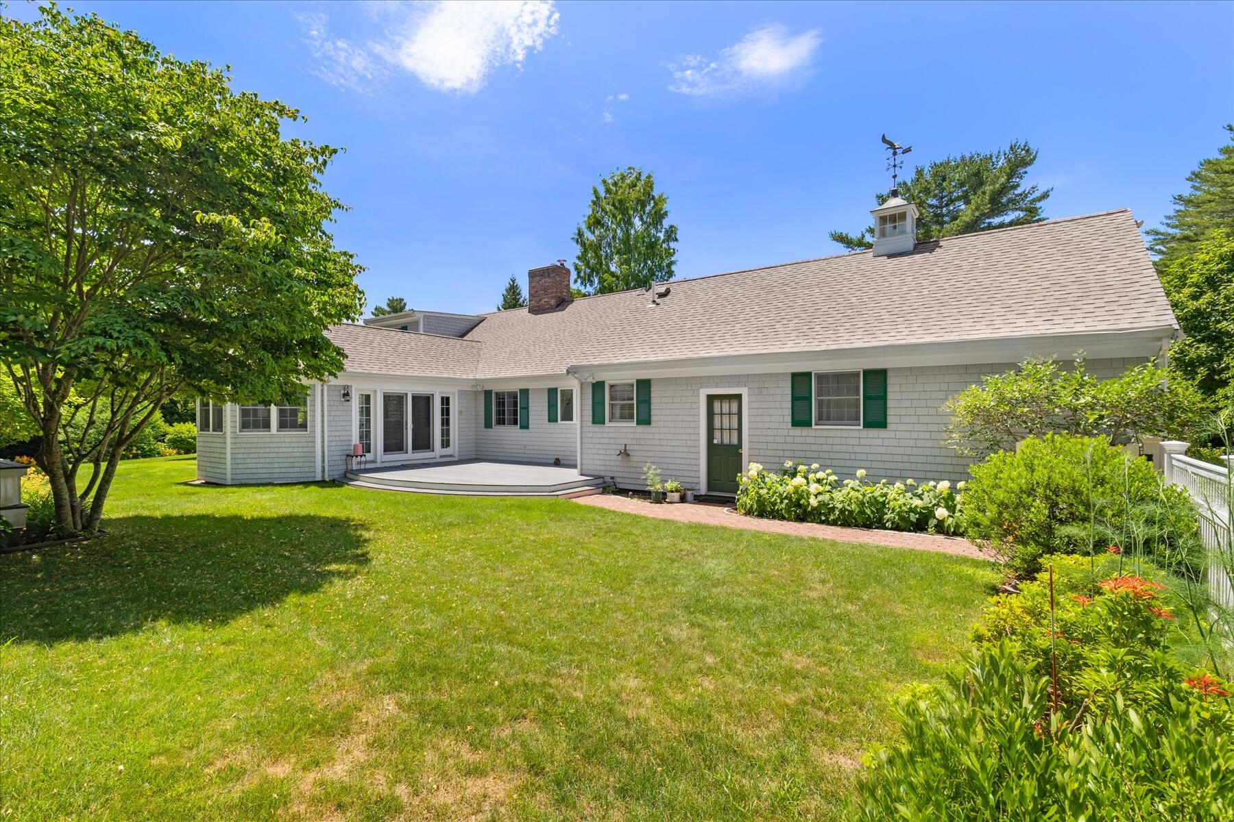 175 Hickory Hill Circle Property Photo 4