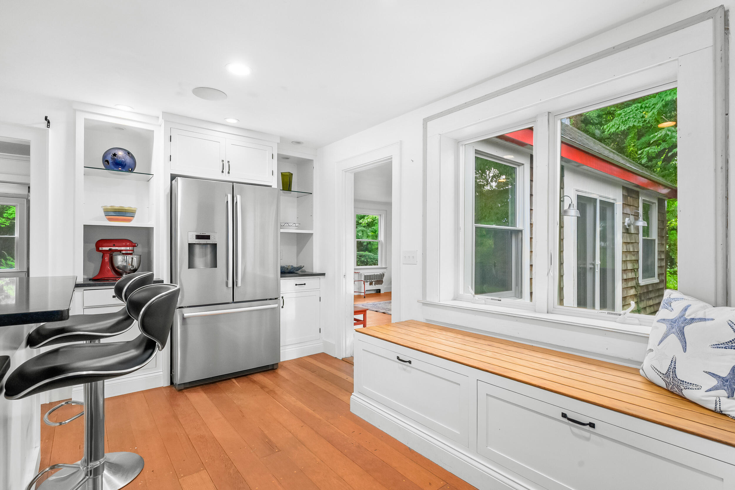 204 Waquoit Highway Property Photo 14