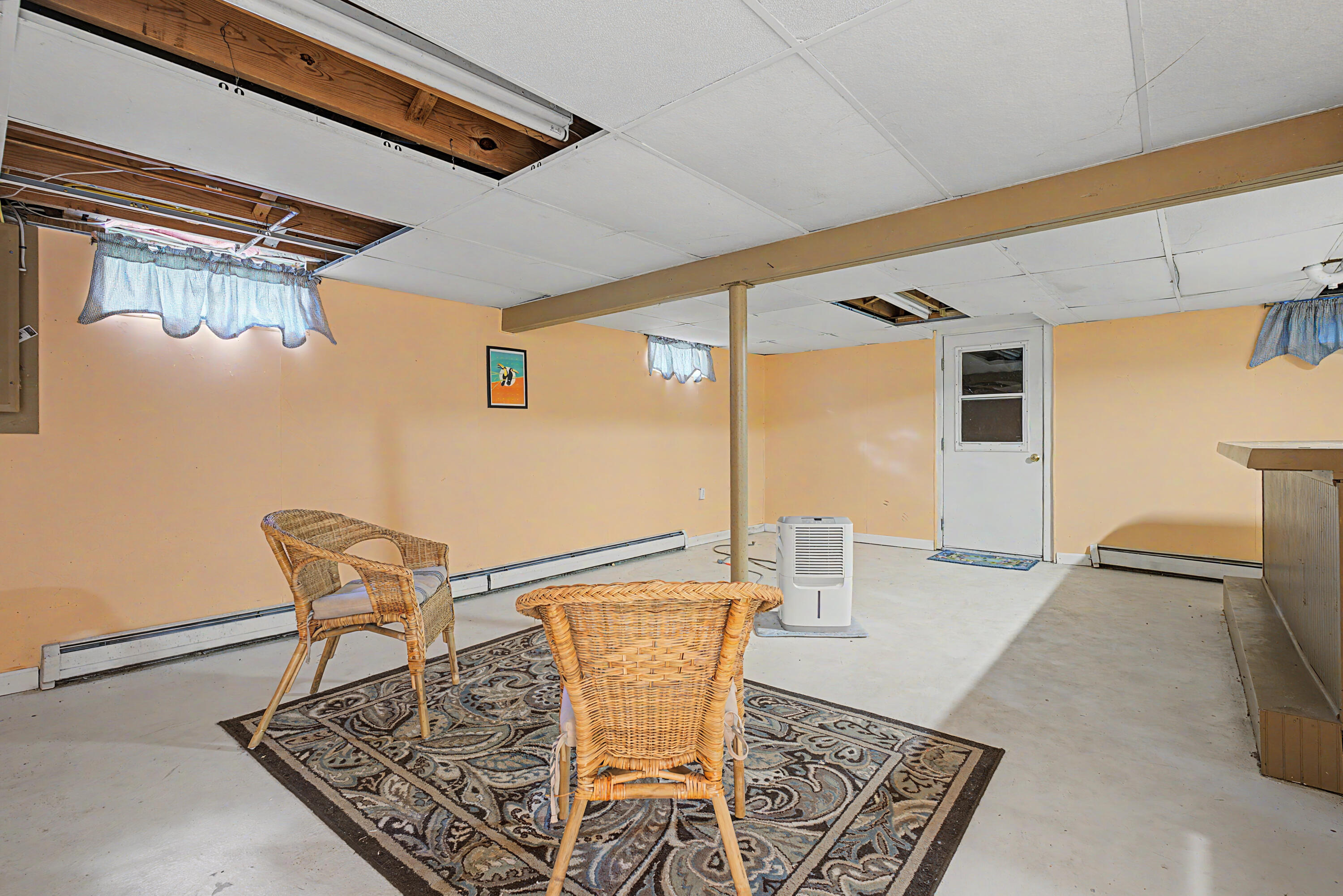 8 Gold Finch Lane Property Photo 31