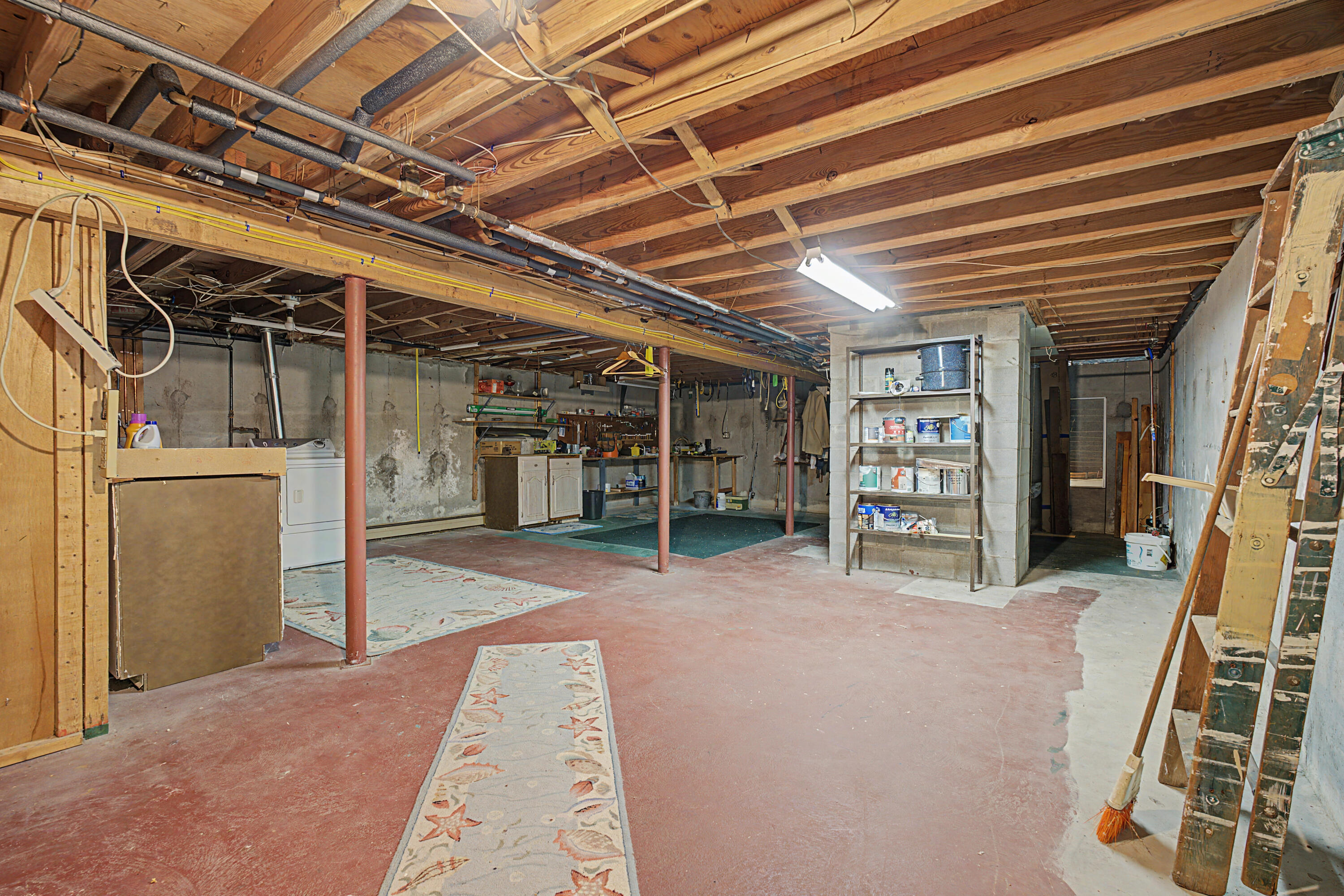 8 Gold Finch Lane Property Photo 32