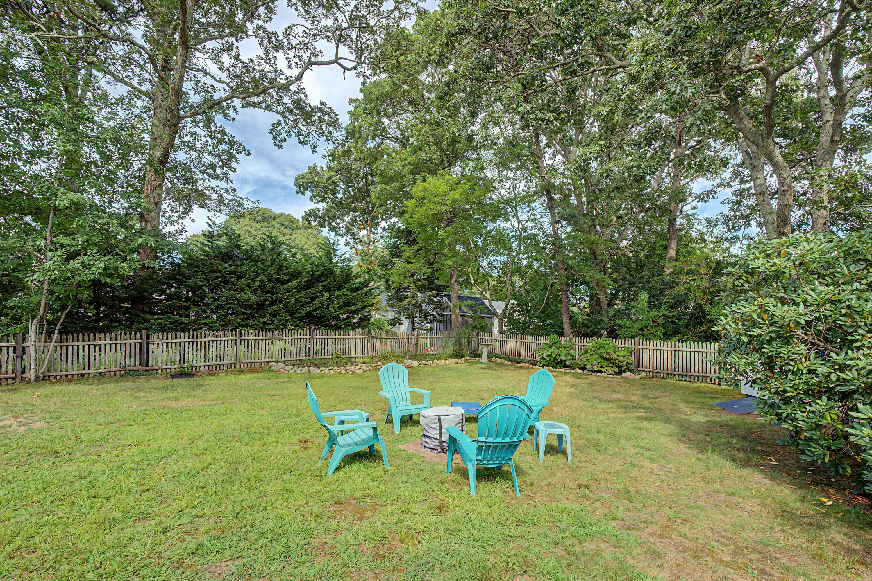 8 Gold Finch Lane Property Photo 38