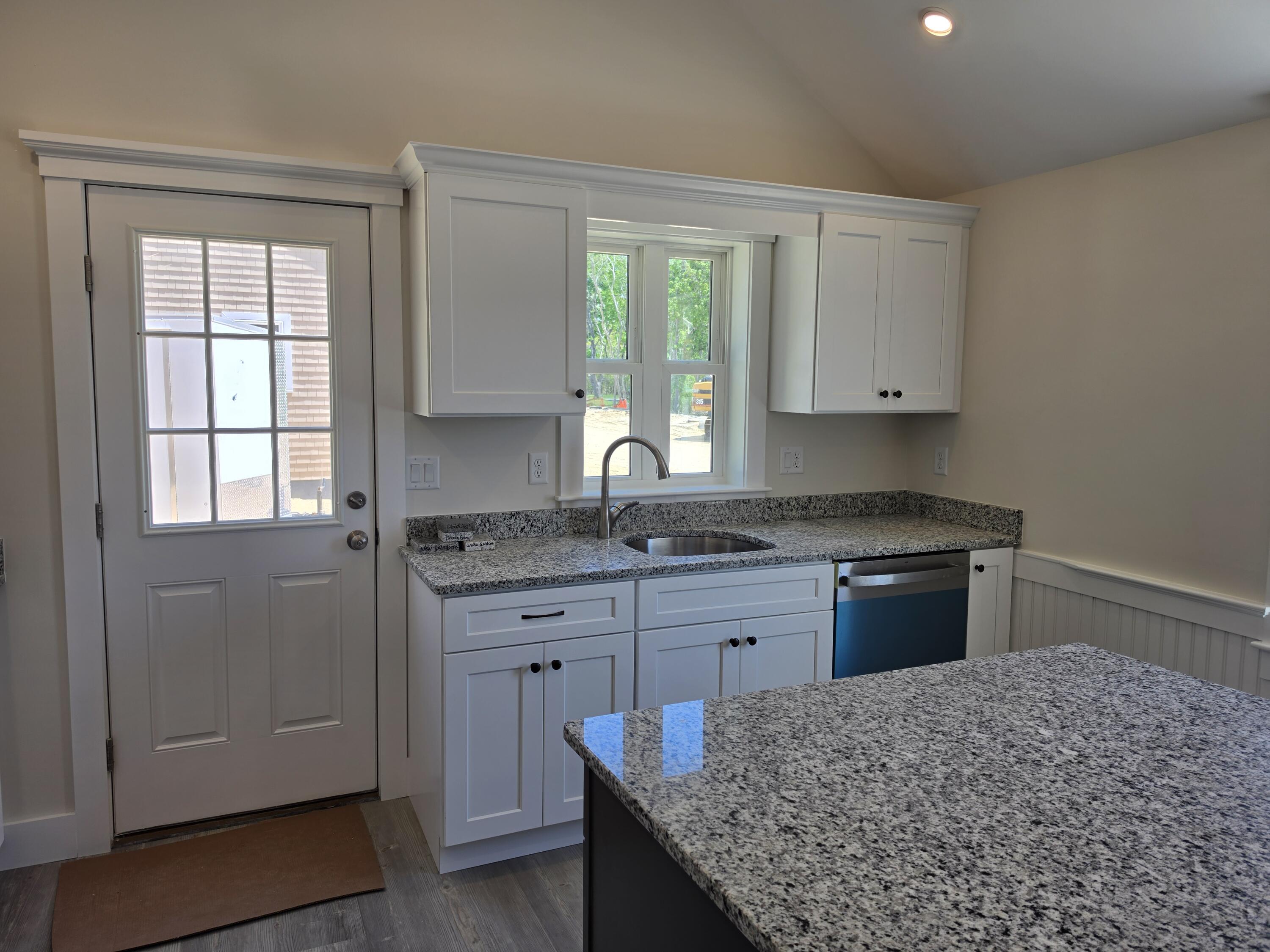 87 Acapesket Road # 3a Property Photo 4