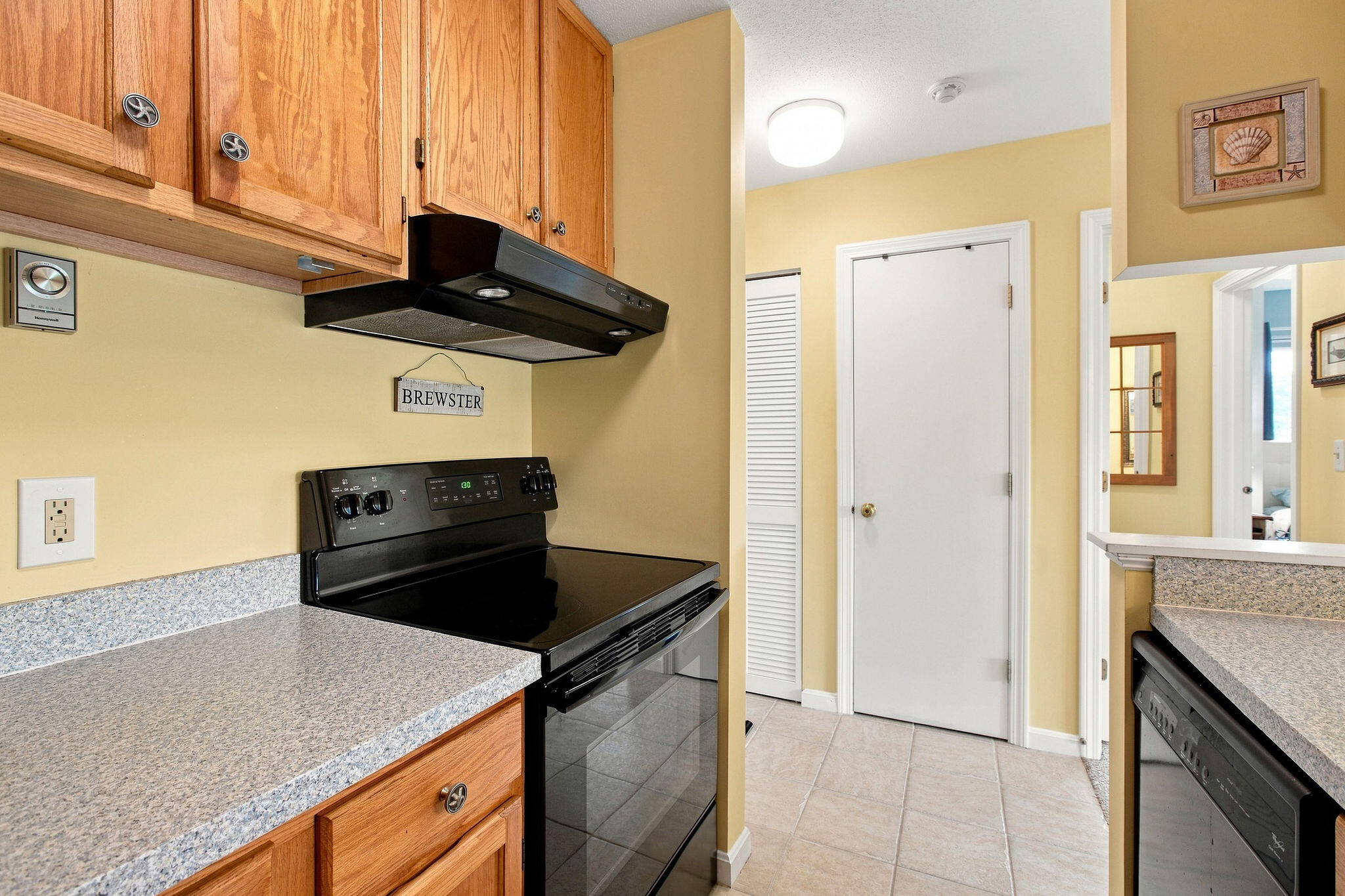 62 Fletcher Lane # A Property Photo 11