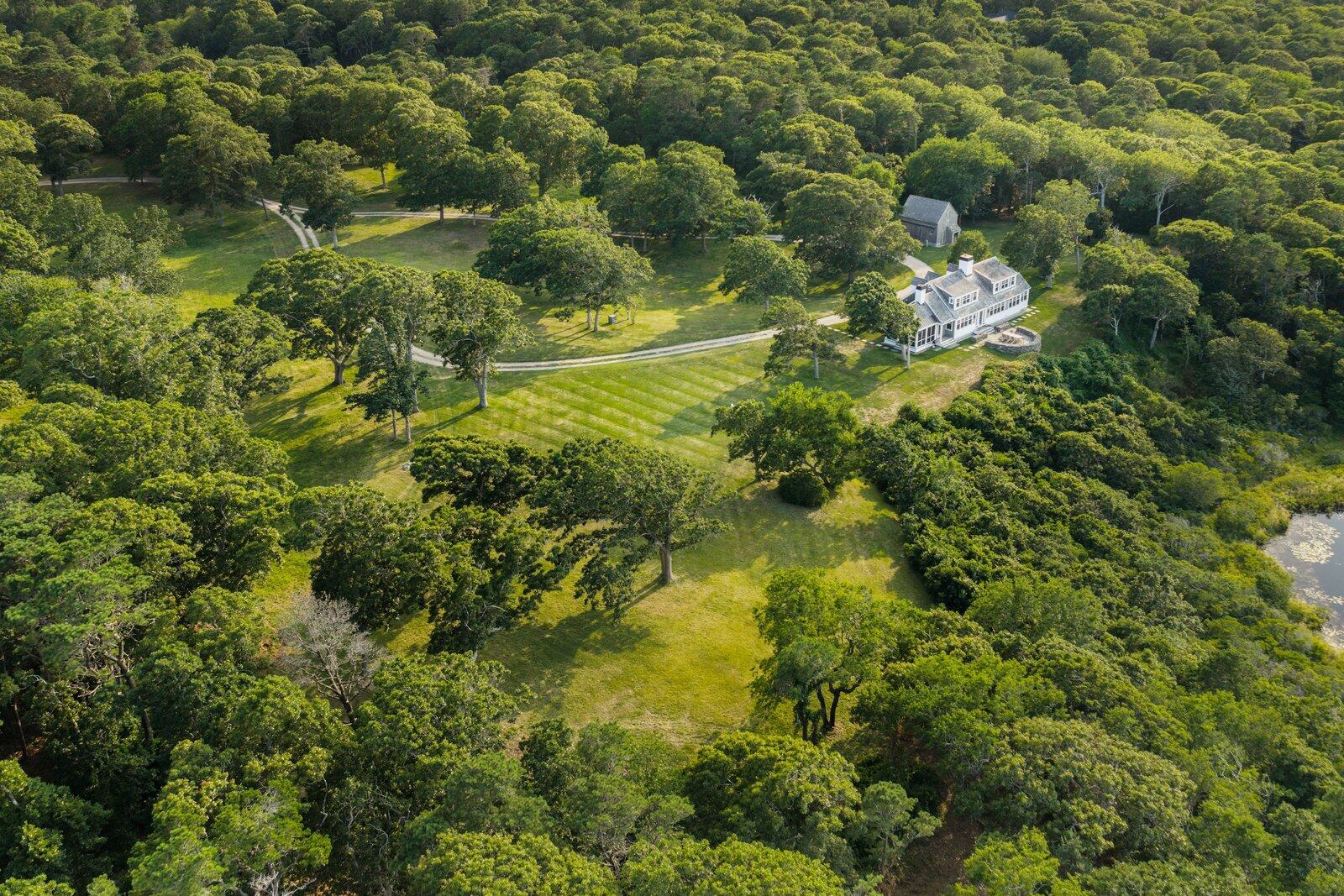 102 Sesuit Neck Road Property Photo 5