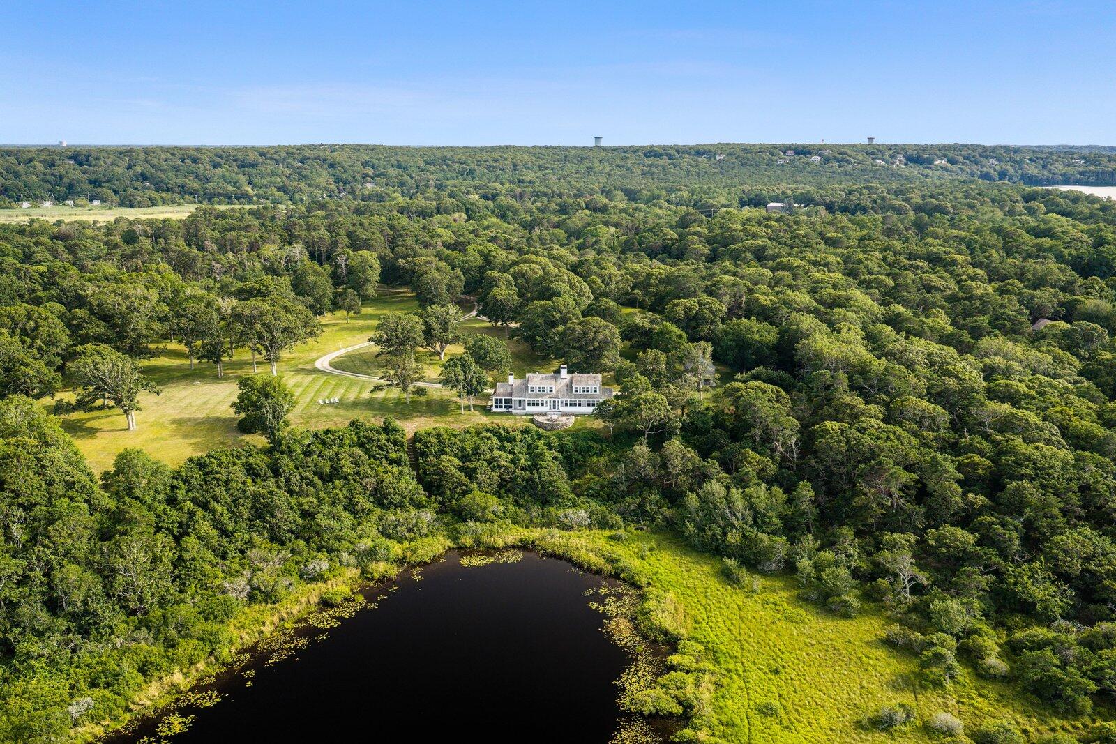 102 Sesuit Neck Road Property Photo 21