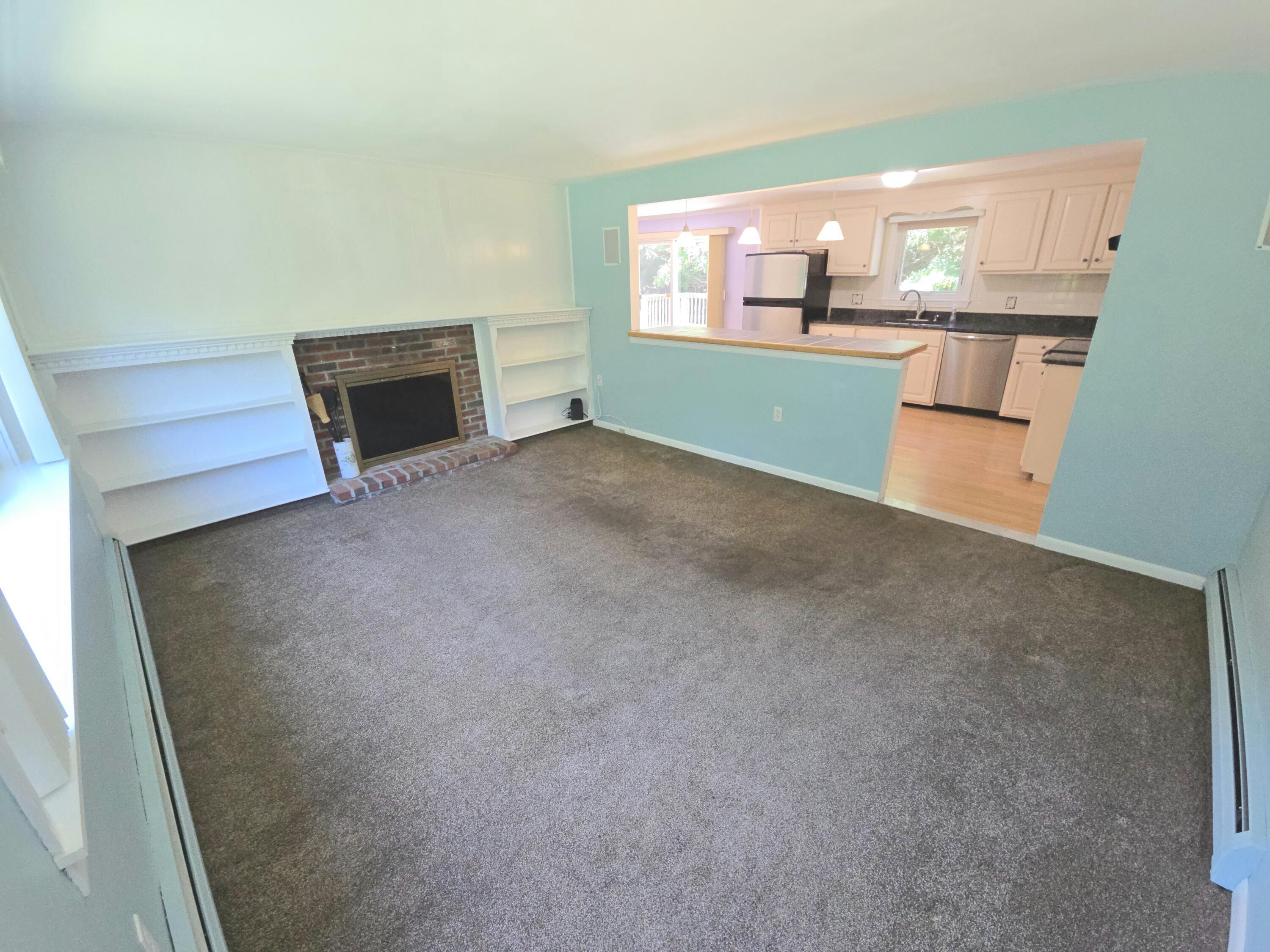 1b Walnut Street Property Photo 3