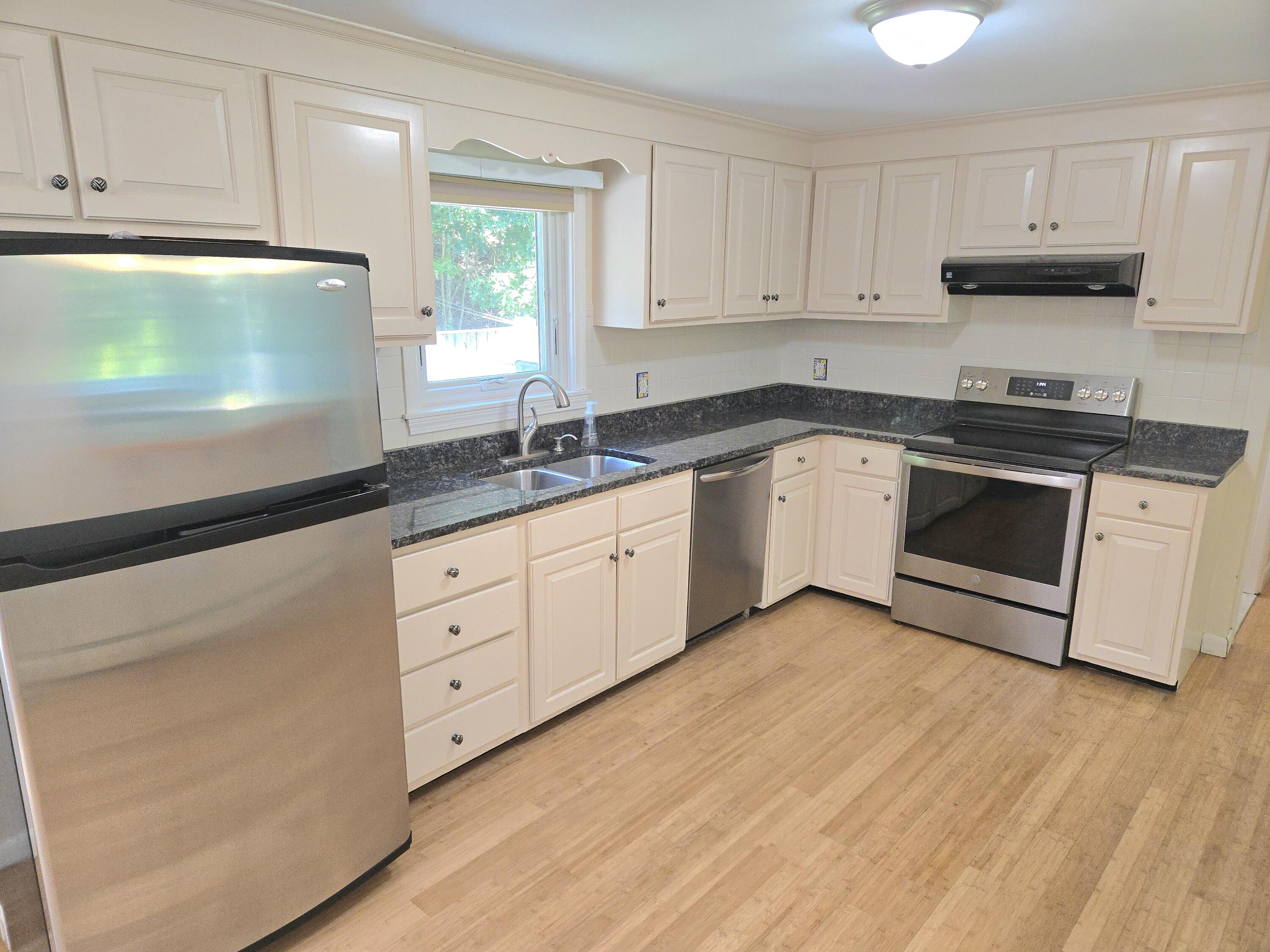 1b Walnut Street Property Photo 8