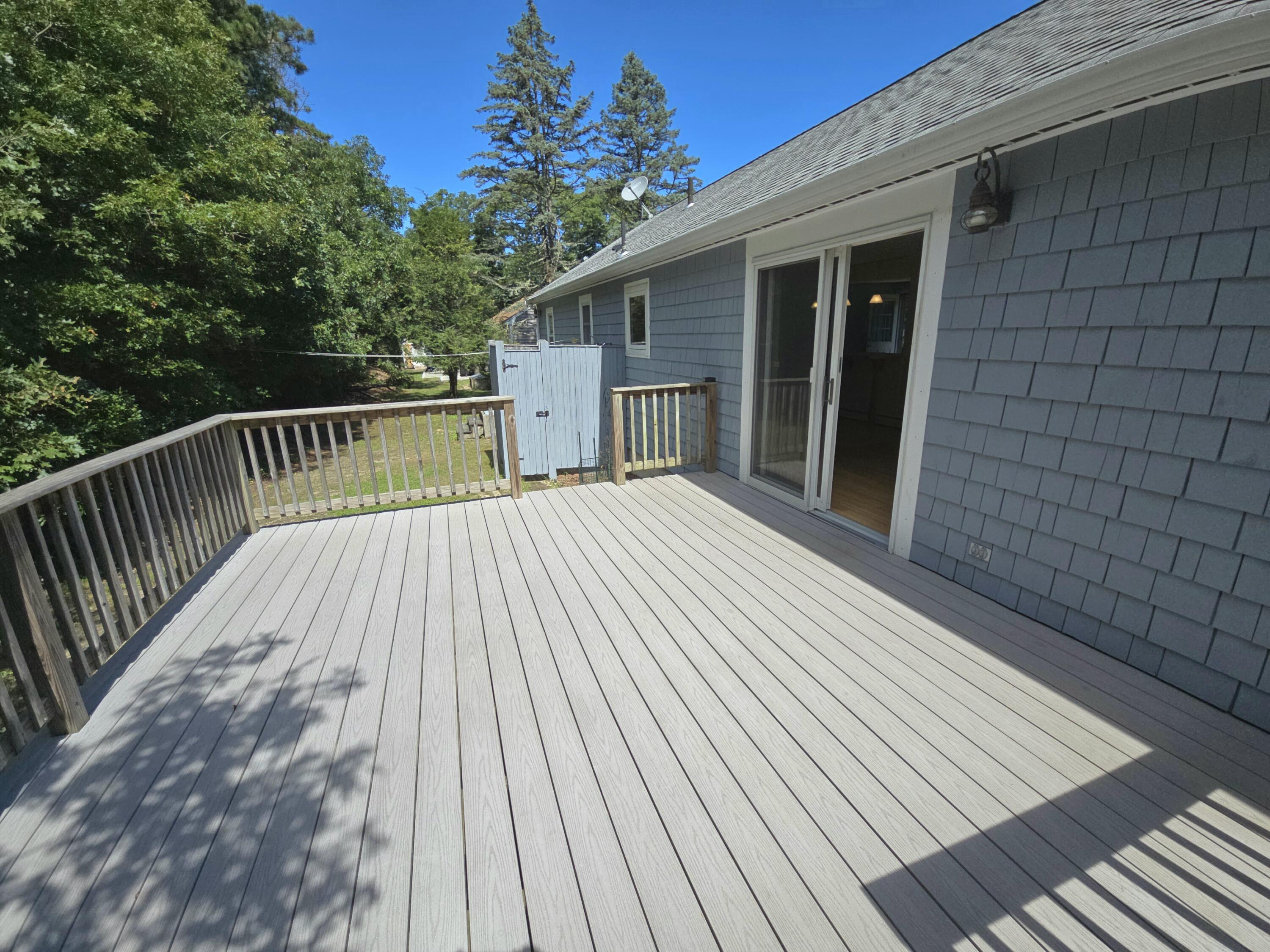 1b Walnut Street Property Photo 28