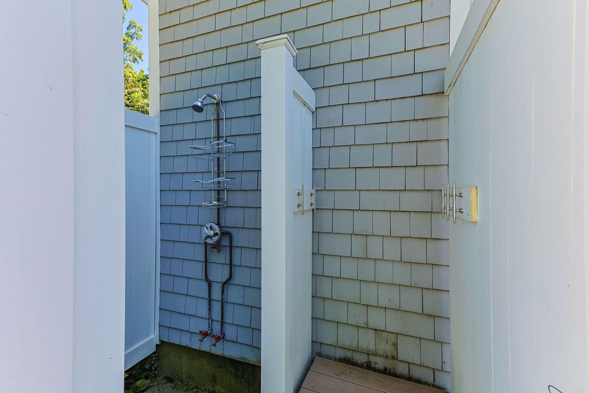23 & 27 Swift Avenue Property Photo 30
