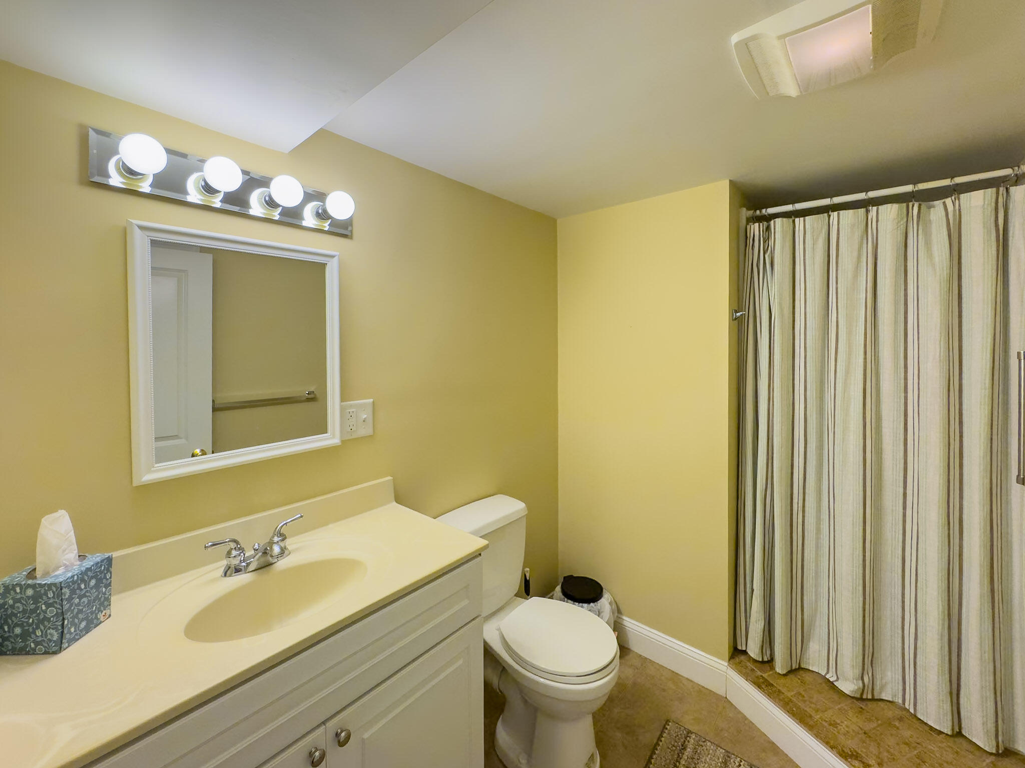 11 Center Place Unit I Property Photo 30