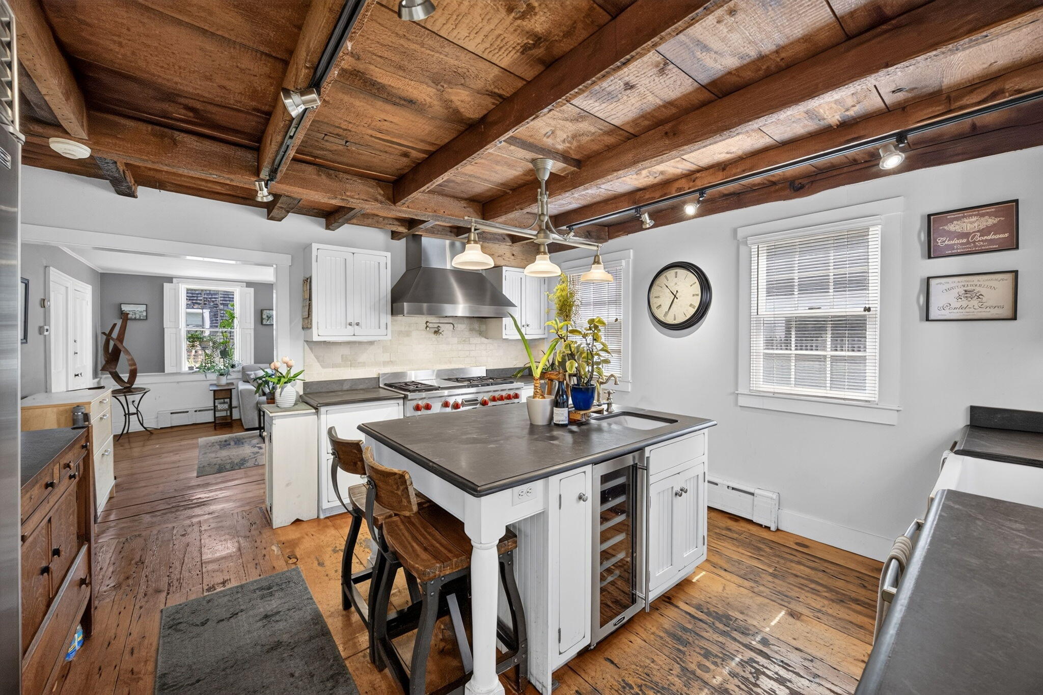 14 Court Street Property Photo 2