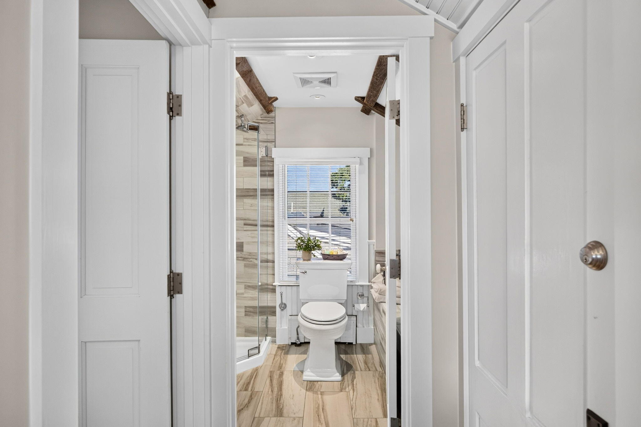 14 Court Street Property Photo 27