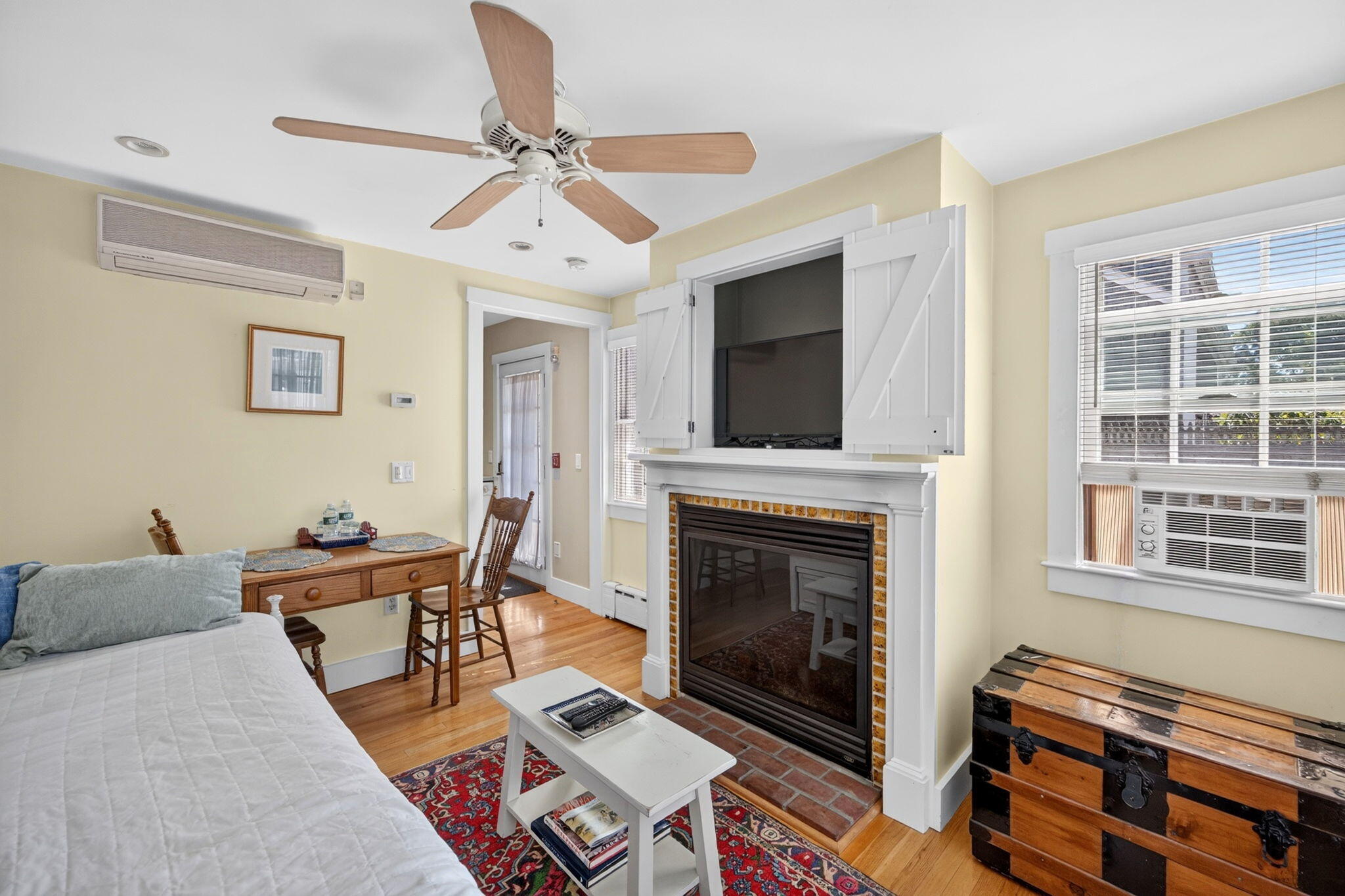 14 Court Street Property Photo 37