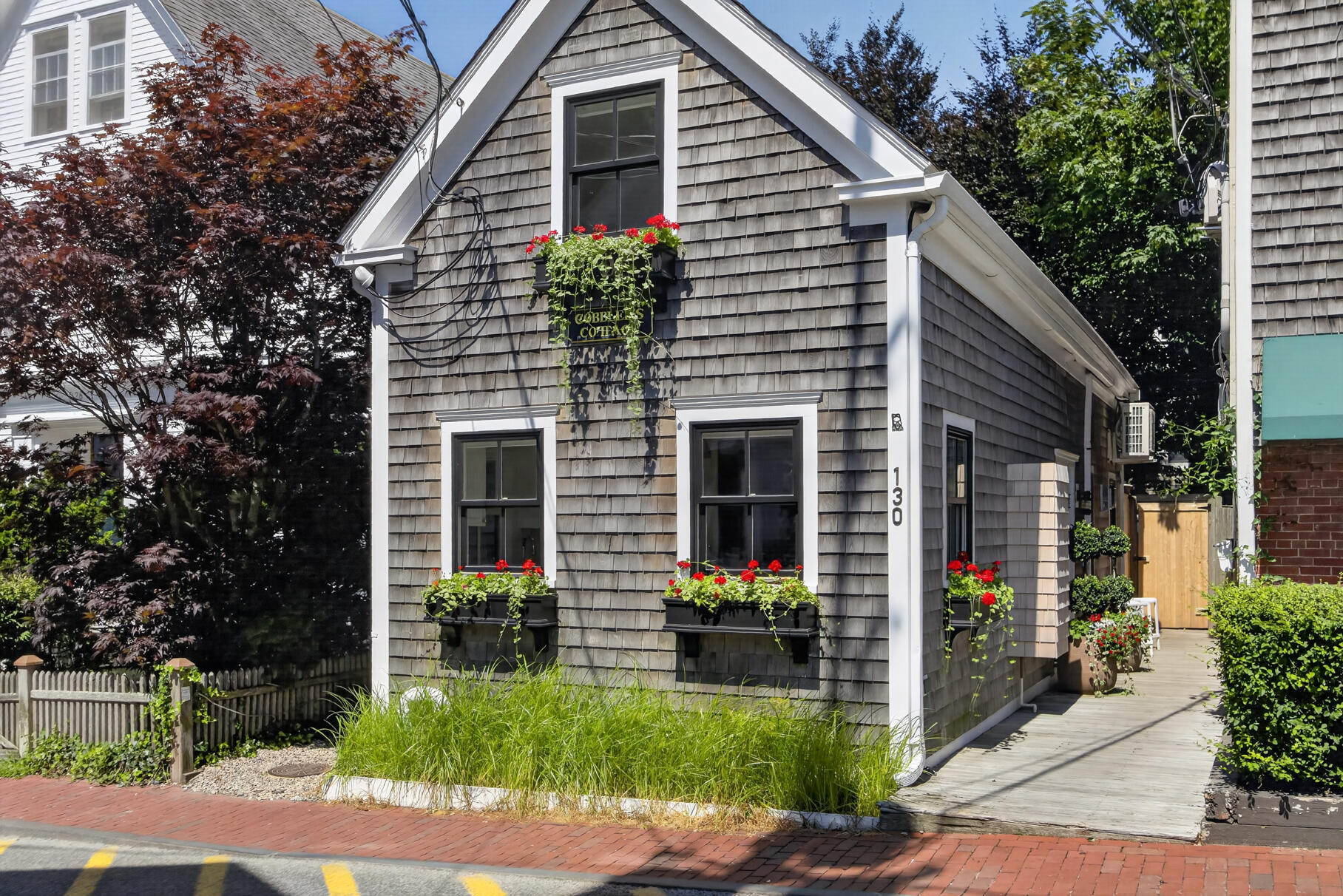 130 Commercial Street Property Photo 1