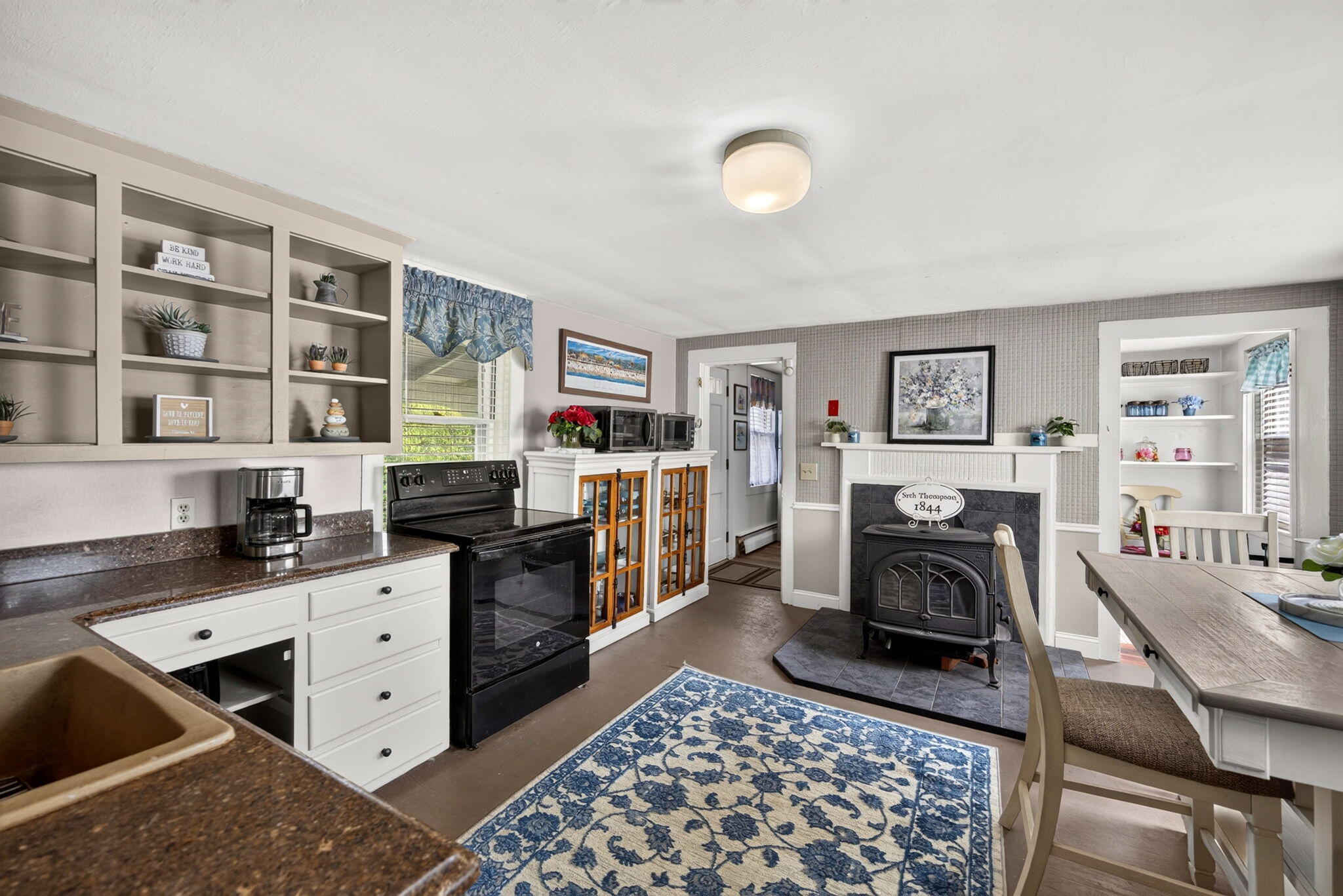 20 Liberty Street Property Photo 16