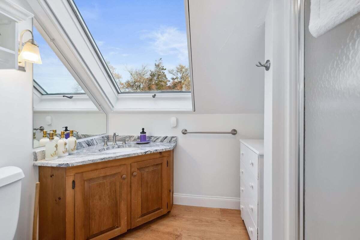 135-137 Portanimicut Road Property Photo 66