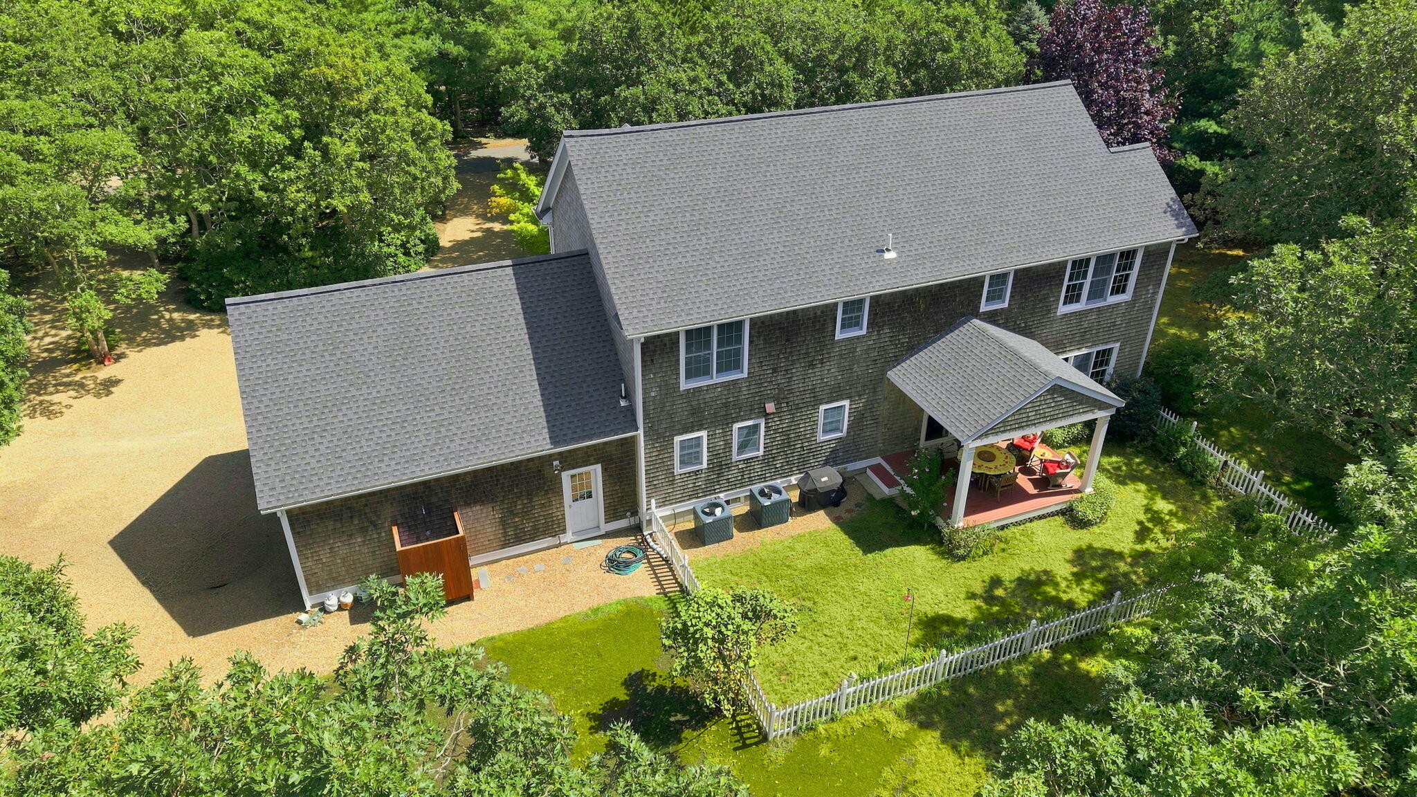 10 Woodhaven Drive Property Photo 3