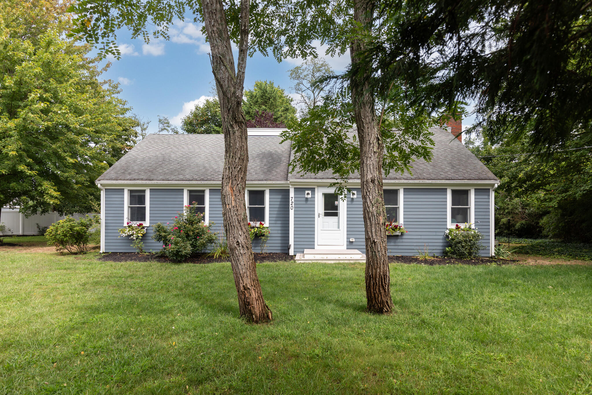 720 Massasoit Road Property Photo 2