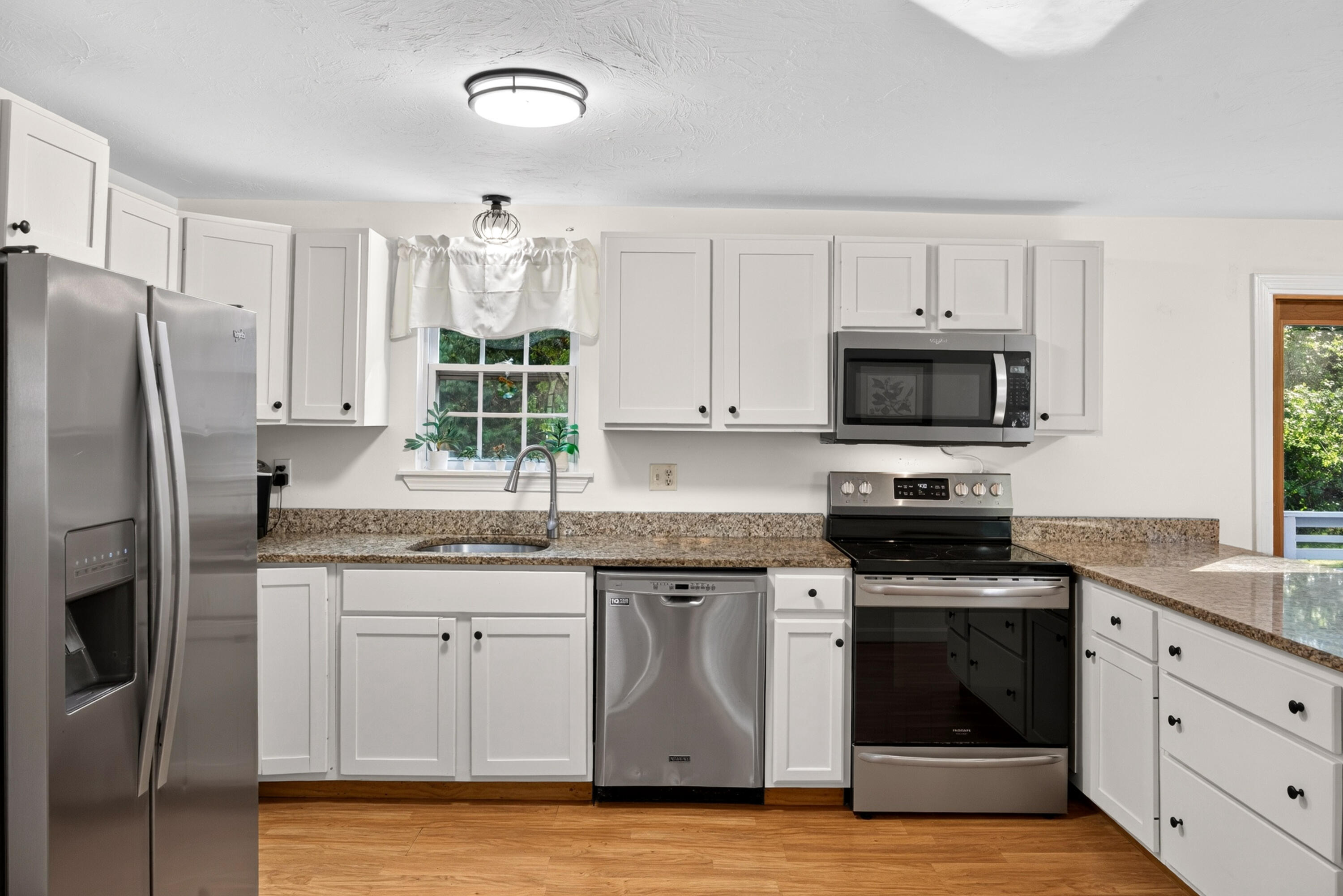 115 Dove Hill Road Property Photo 10