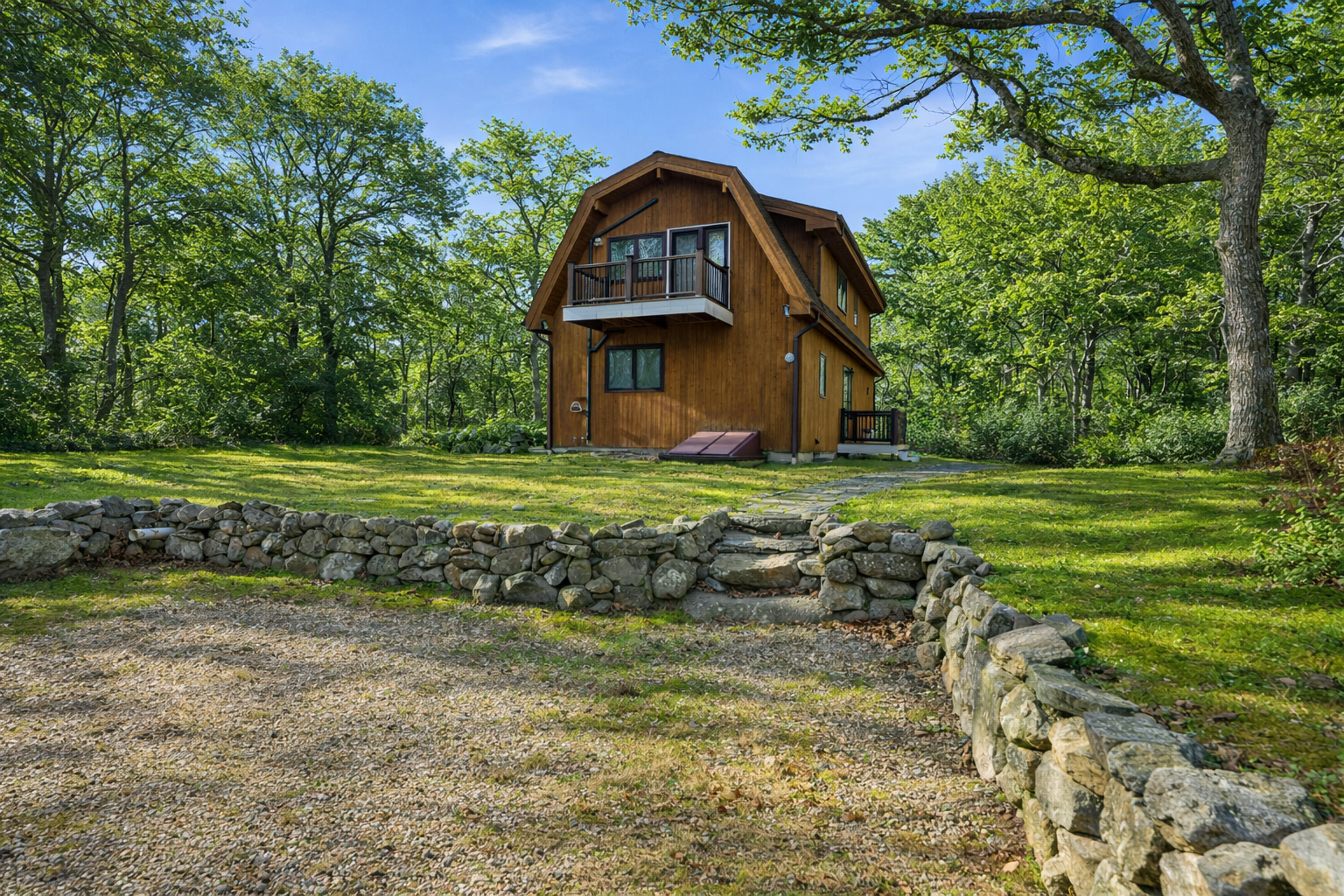 43 N Slope Lane Property Photo 1
