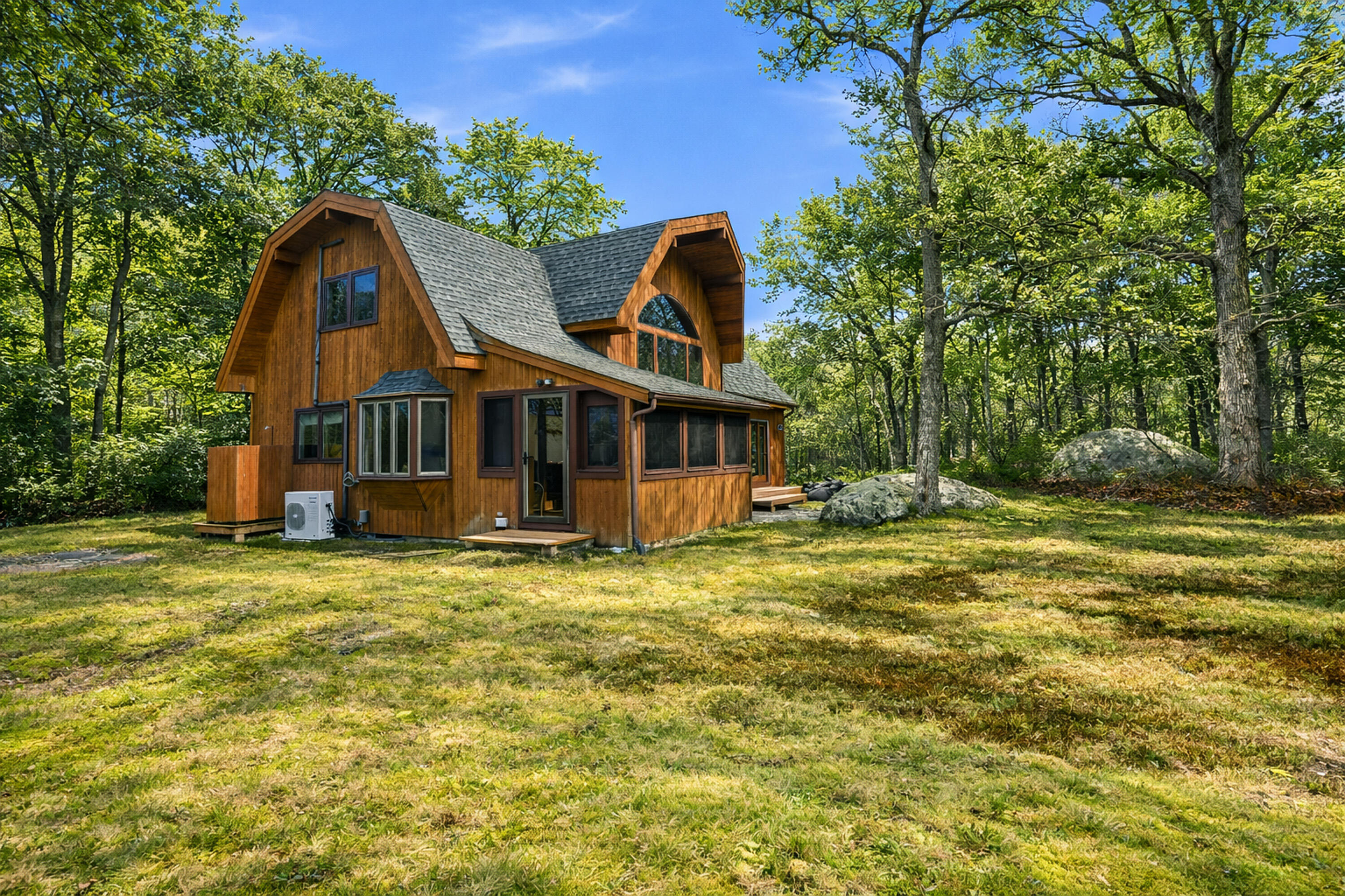 43 N Slope Lane Property Photo 3